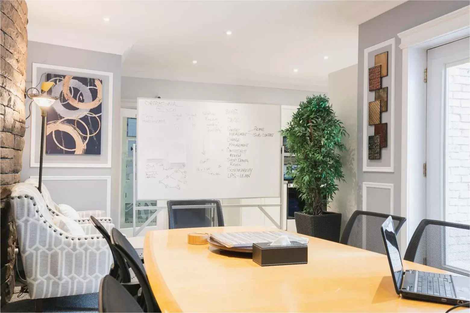 Dining Area in Newton Villa