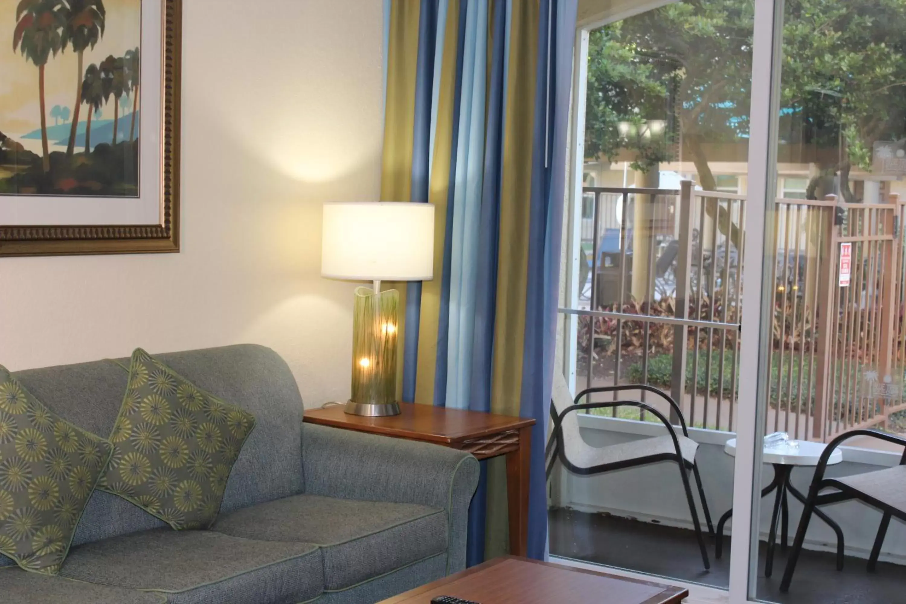 Living room, Seating Area in Blue Tree Resort at Lake Buena Vista