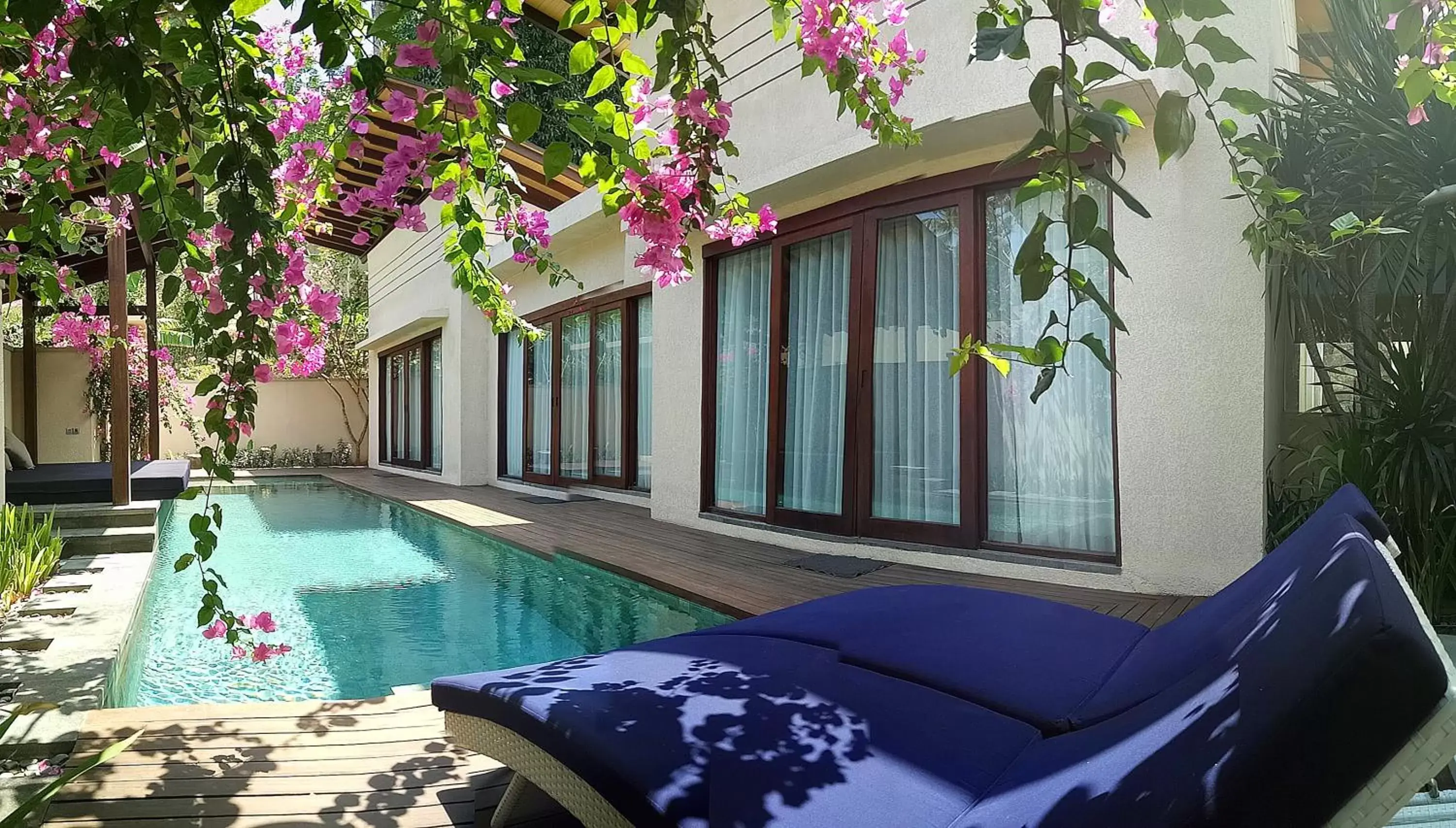 Balcony/Terrace, Swimming Pool in Katamaran Hotel & Resort