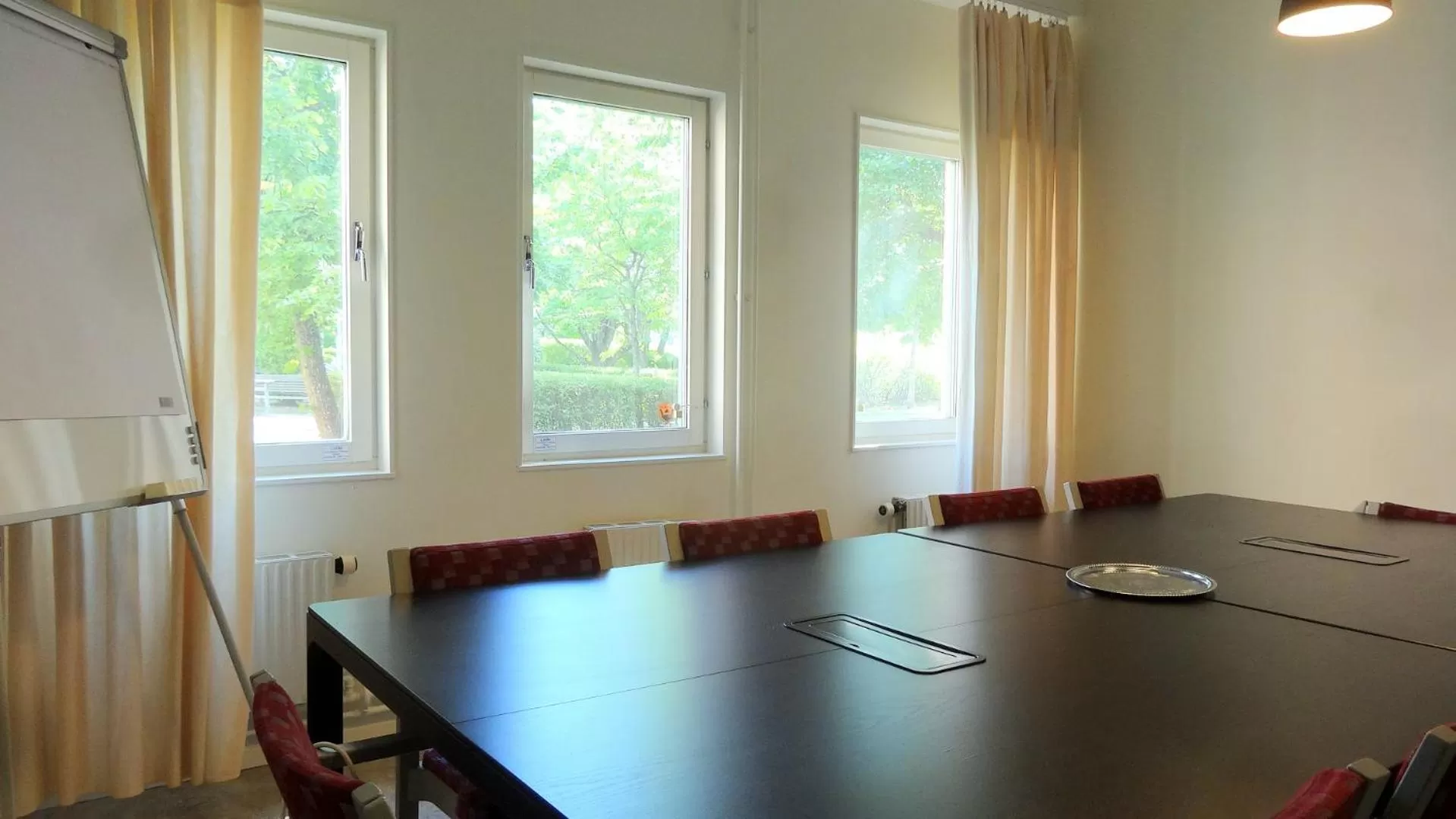 Table Tennis in Le Mat B&B Åkersberga