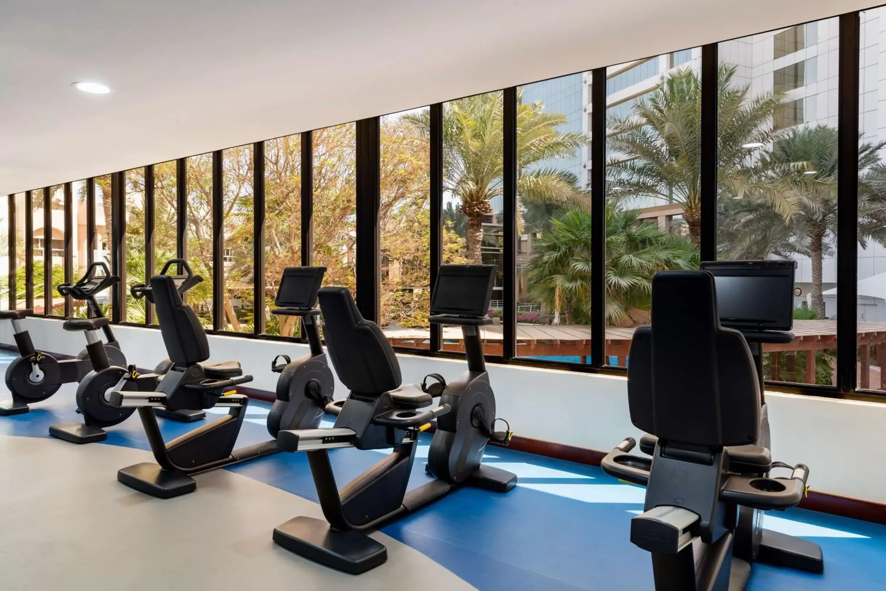 Activities, Fitness Center/Facilities in The Diplomat Radisson Blu Hotel Residence & Spa