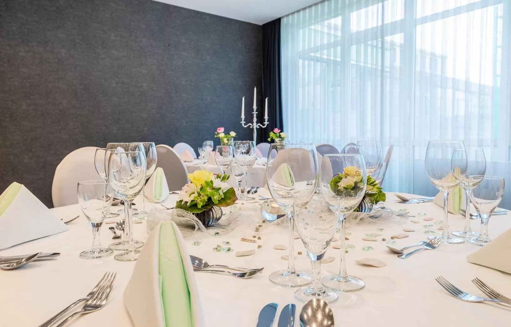 Restaurant/places to eat in ACHAT Hotel Suhl