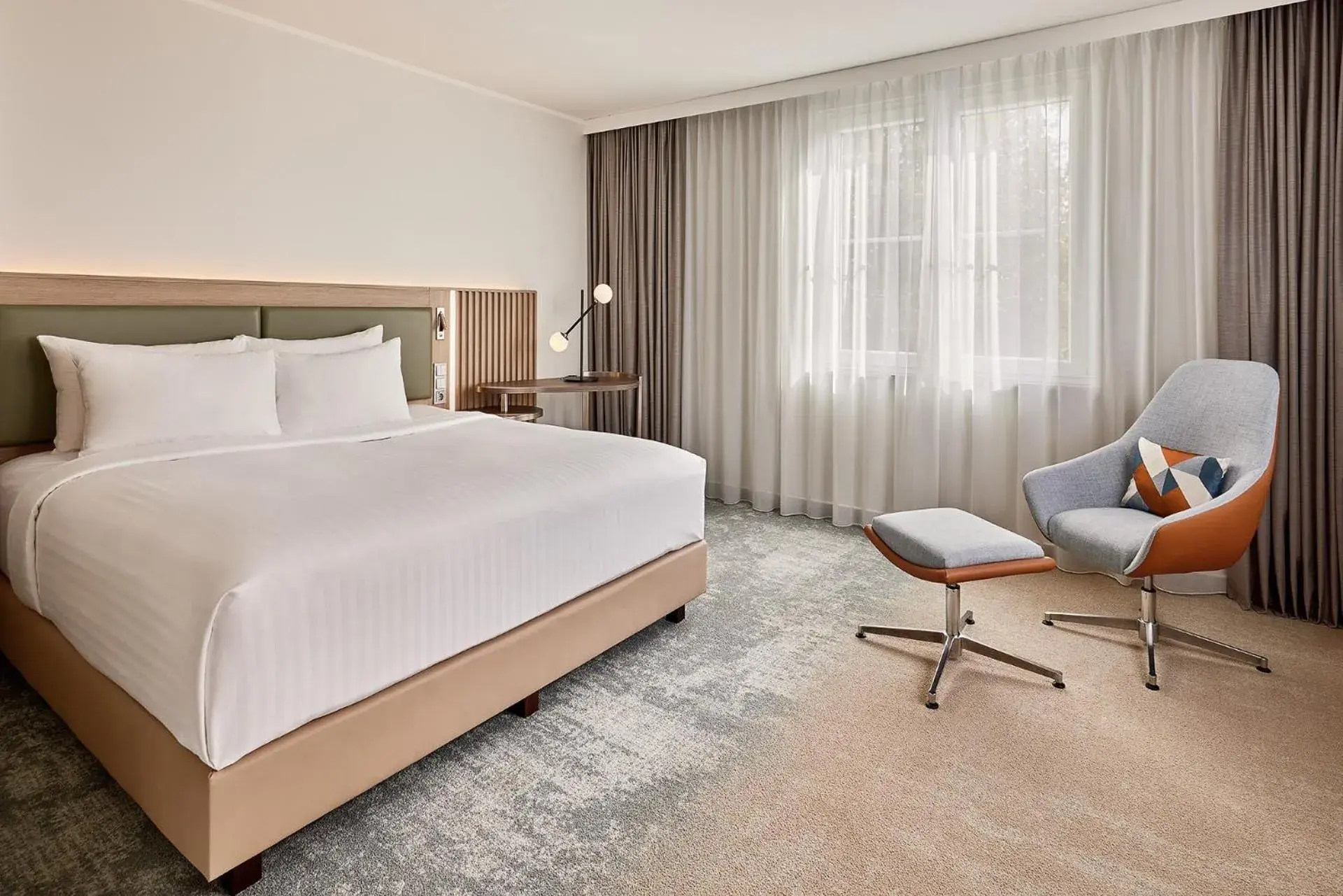 Bed in Courtyard by Marriott Dortmund