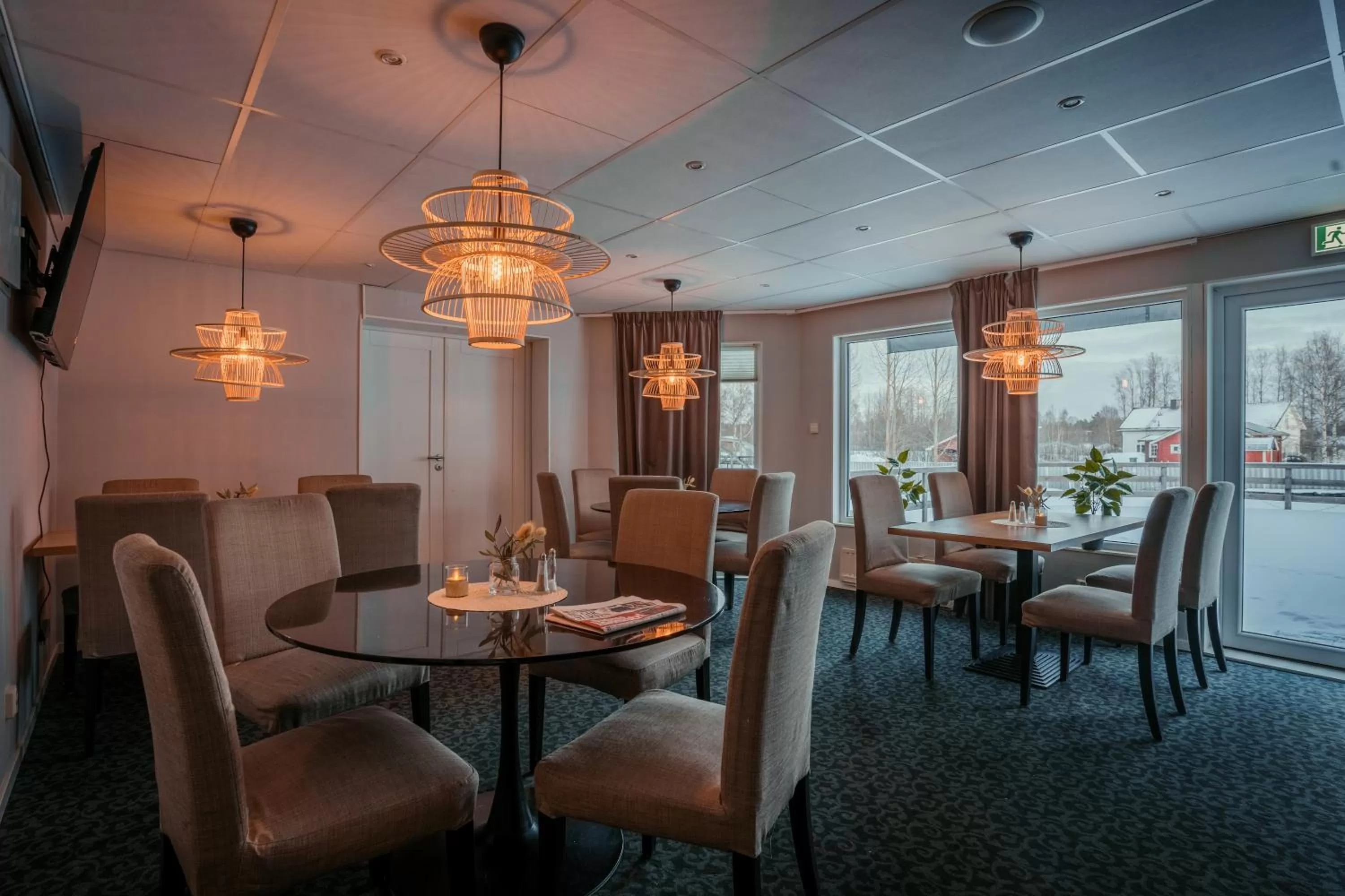 Restaurant/places to eat in Hotell Entré Norr