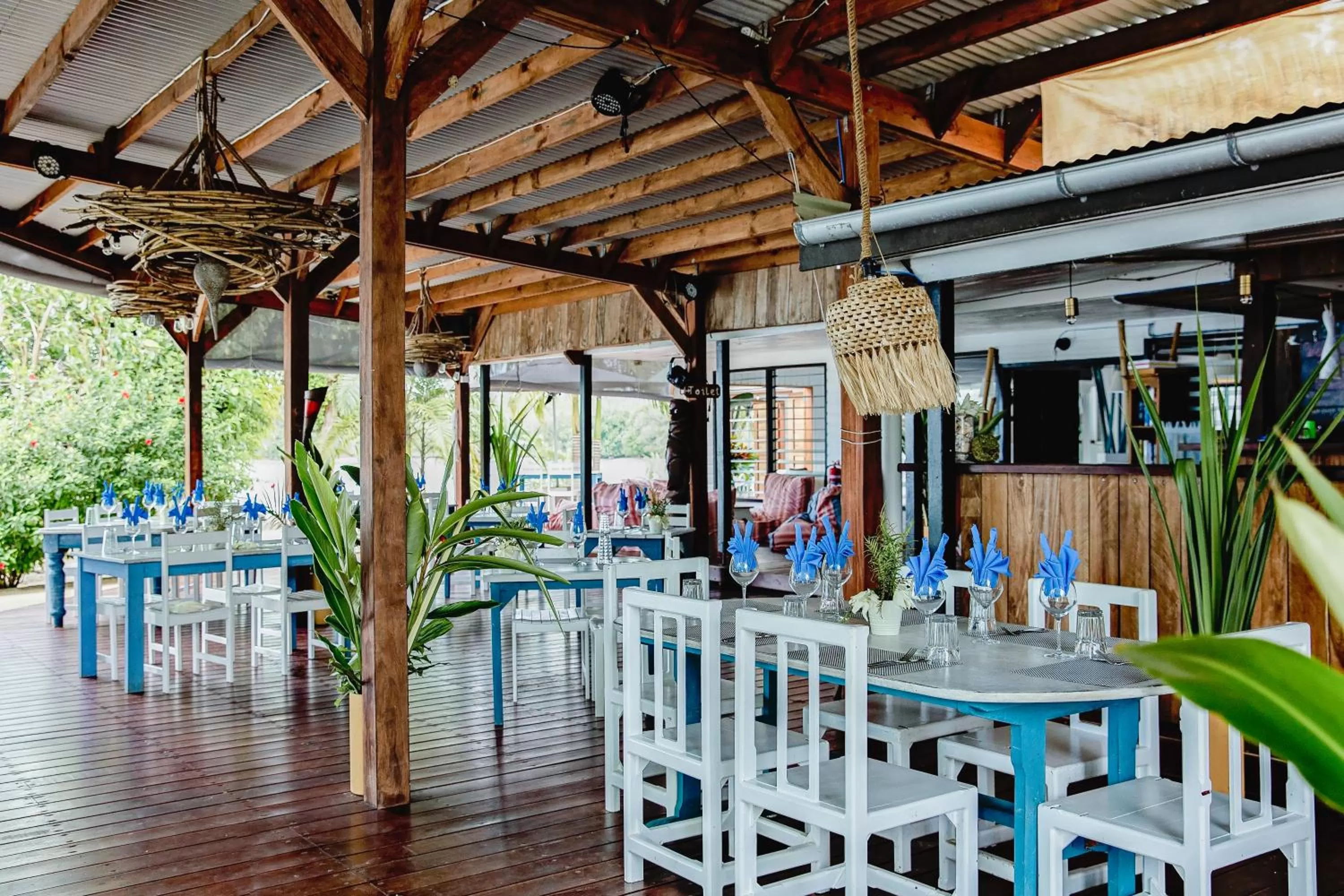 Restaurant/places to eat in Turtle Bay Lodge