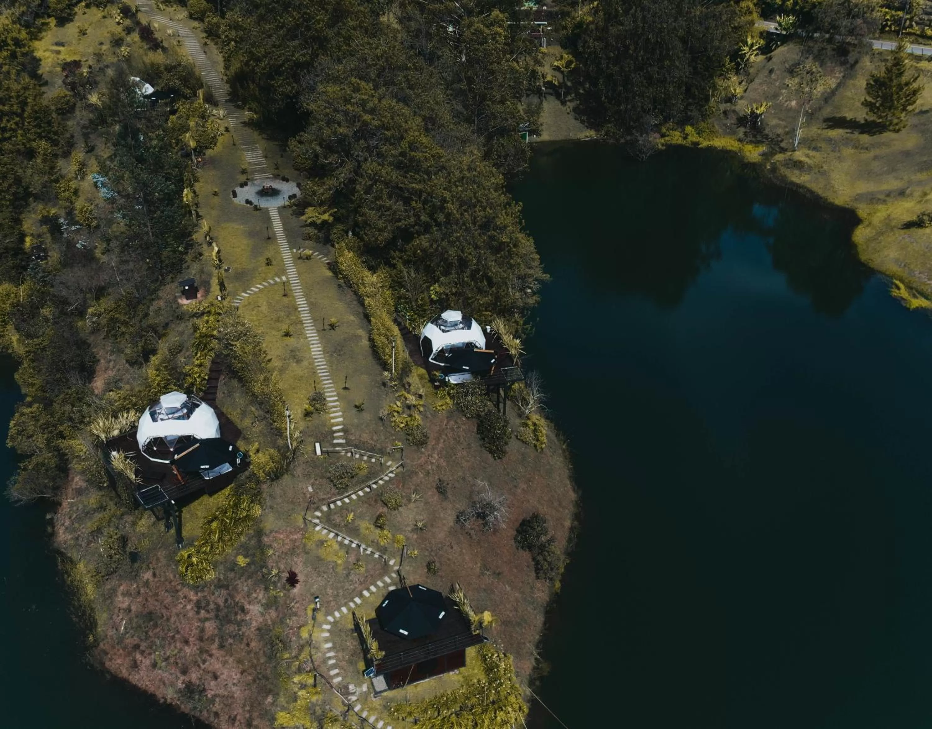 Day in Domus Glamping Guatapé