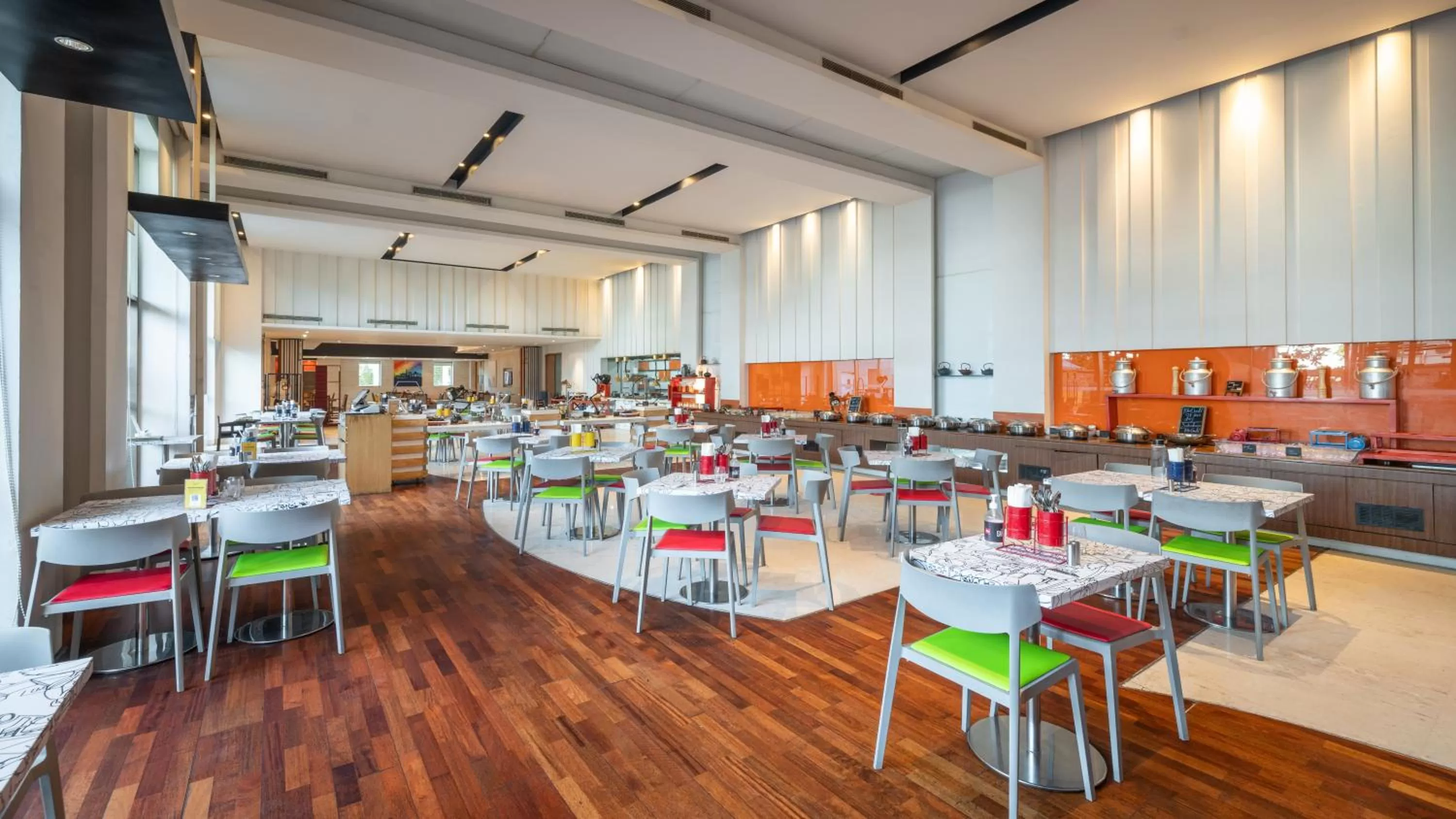 Restaurant/places to eat in ibis New Delhi Aerocity - An Accor Brand