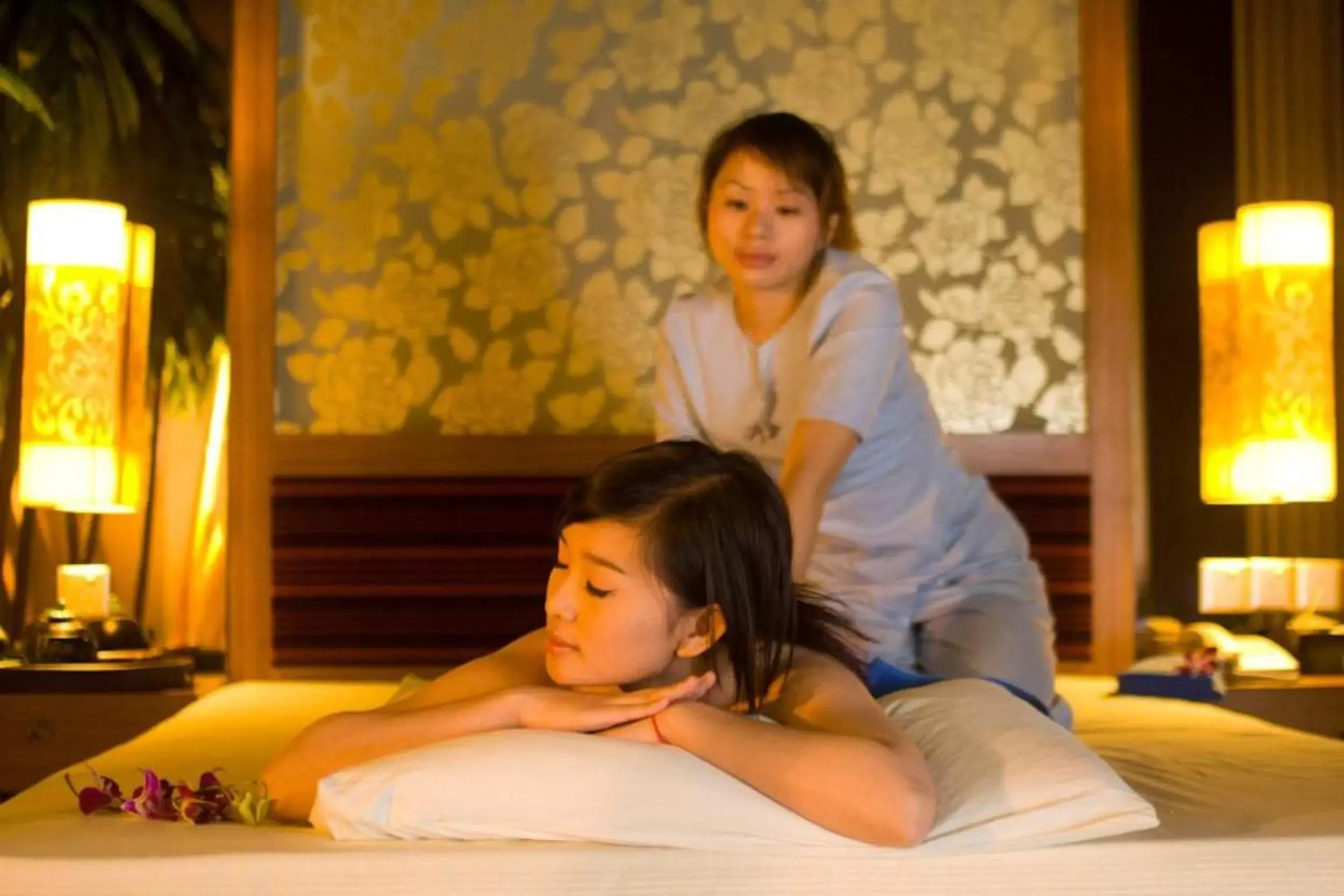 Massage in NagaWorld Hotel & Entertainment Complex