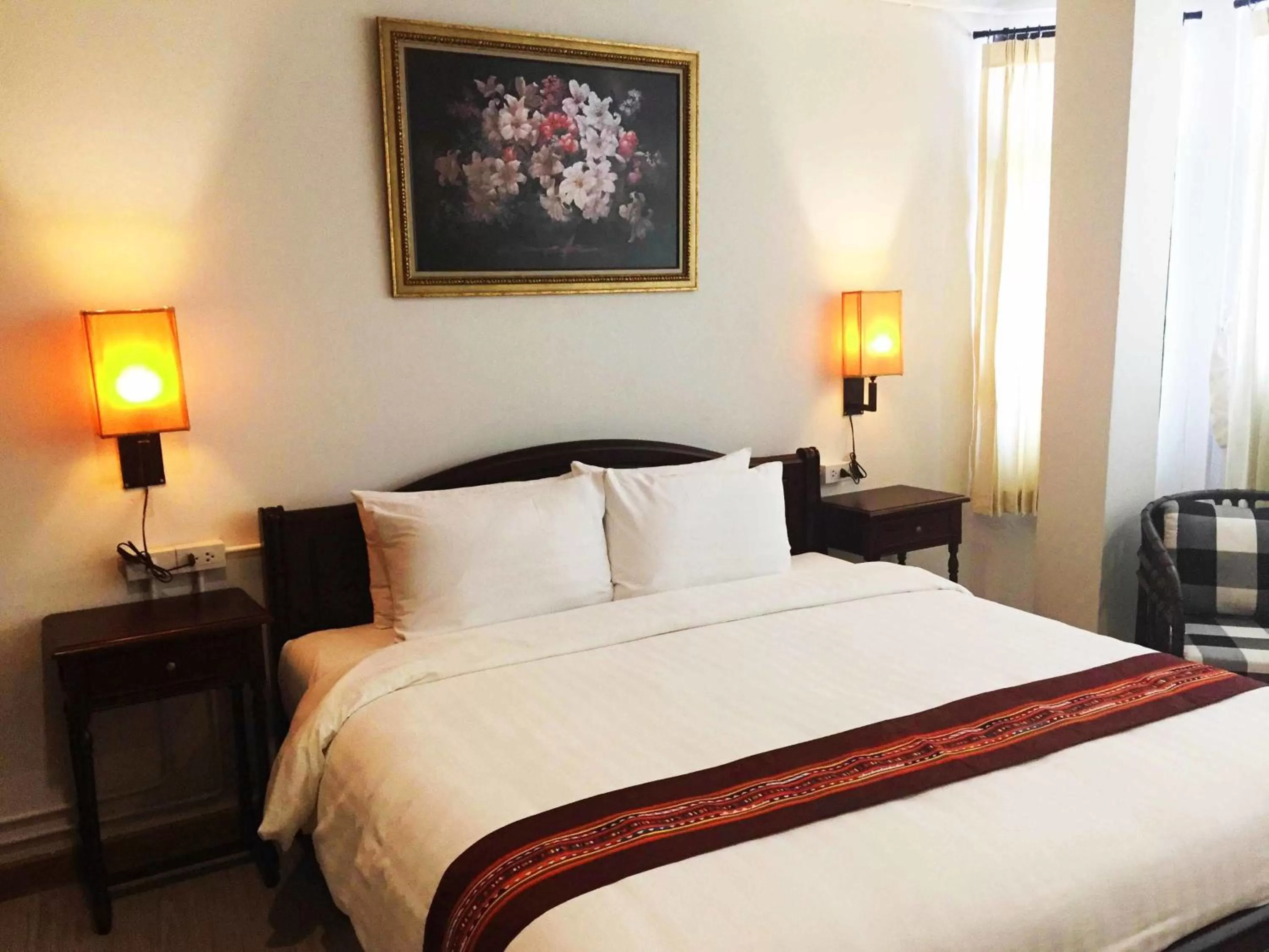 Bedroom, Bed in 99 The Gallery Hotel