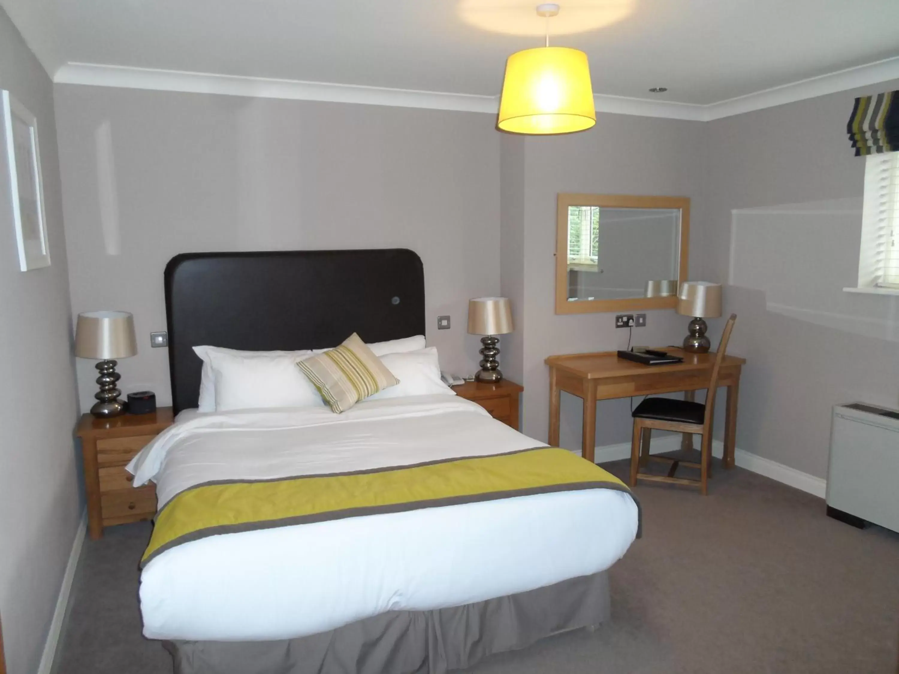 Photo of the whole room, Bed in Breckland Lodge