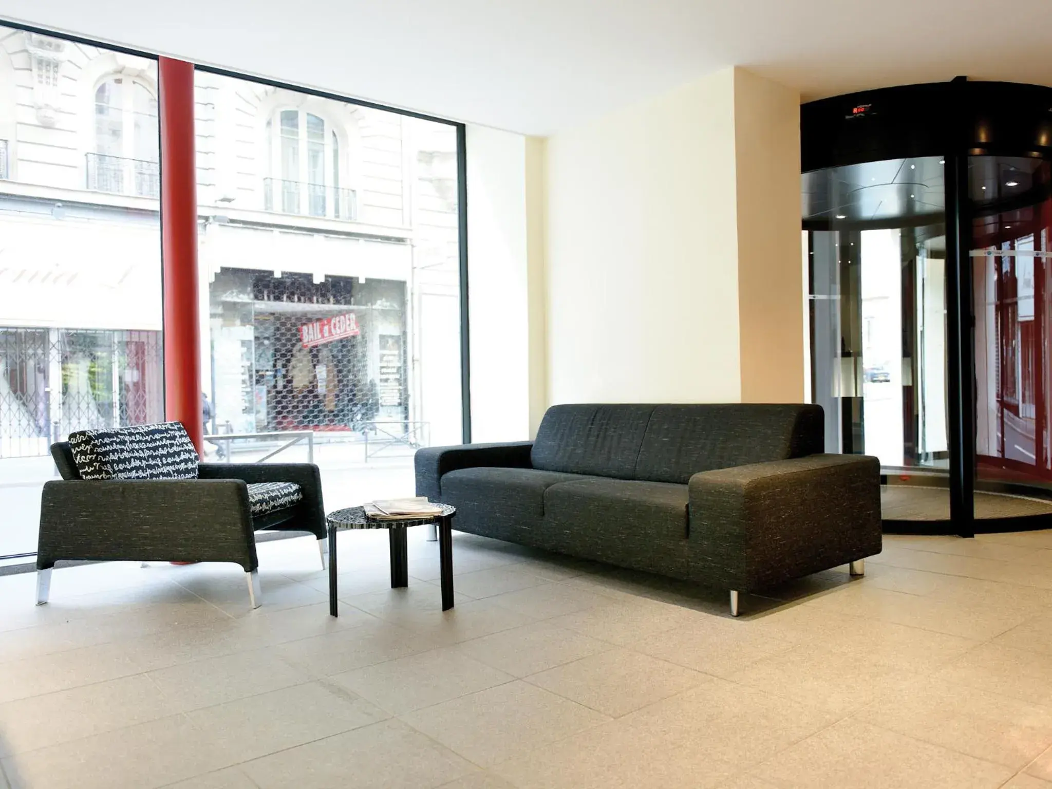 Lobby or reception, Seating Area in Newhotel Saint Lazare