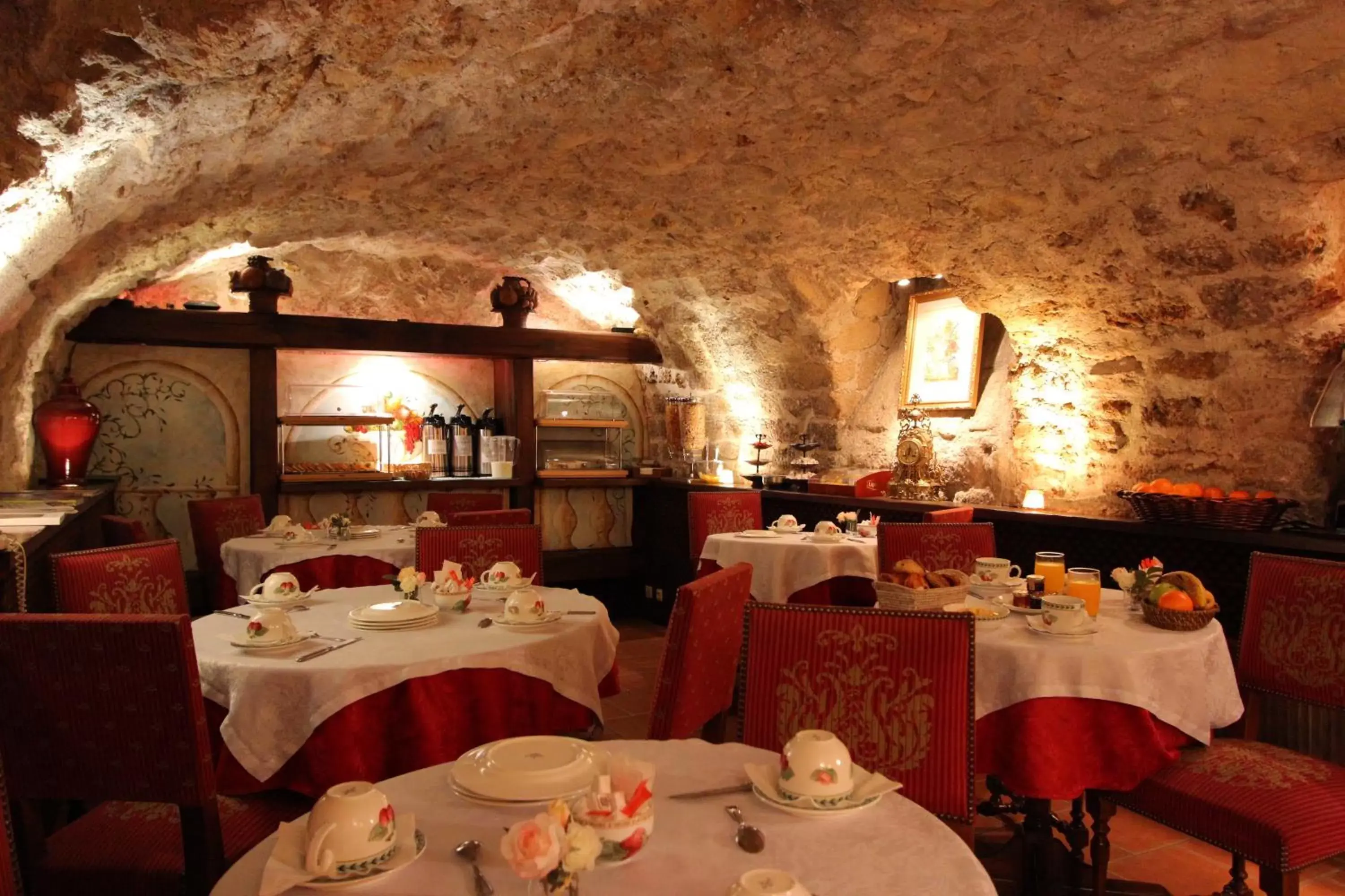 Breakfast, Restaurant/Places to Eat in Hotel de la Bretonnerie