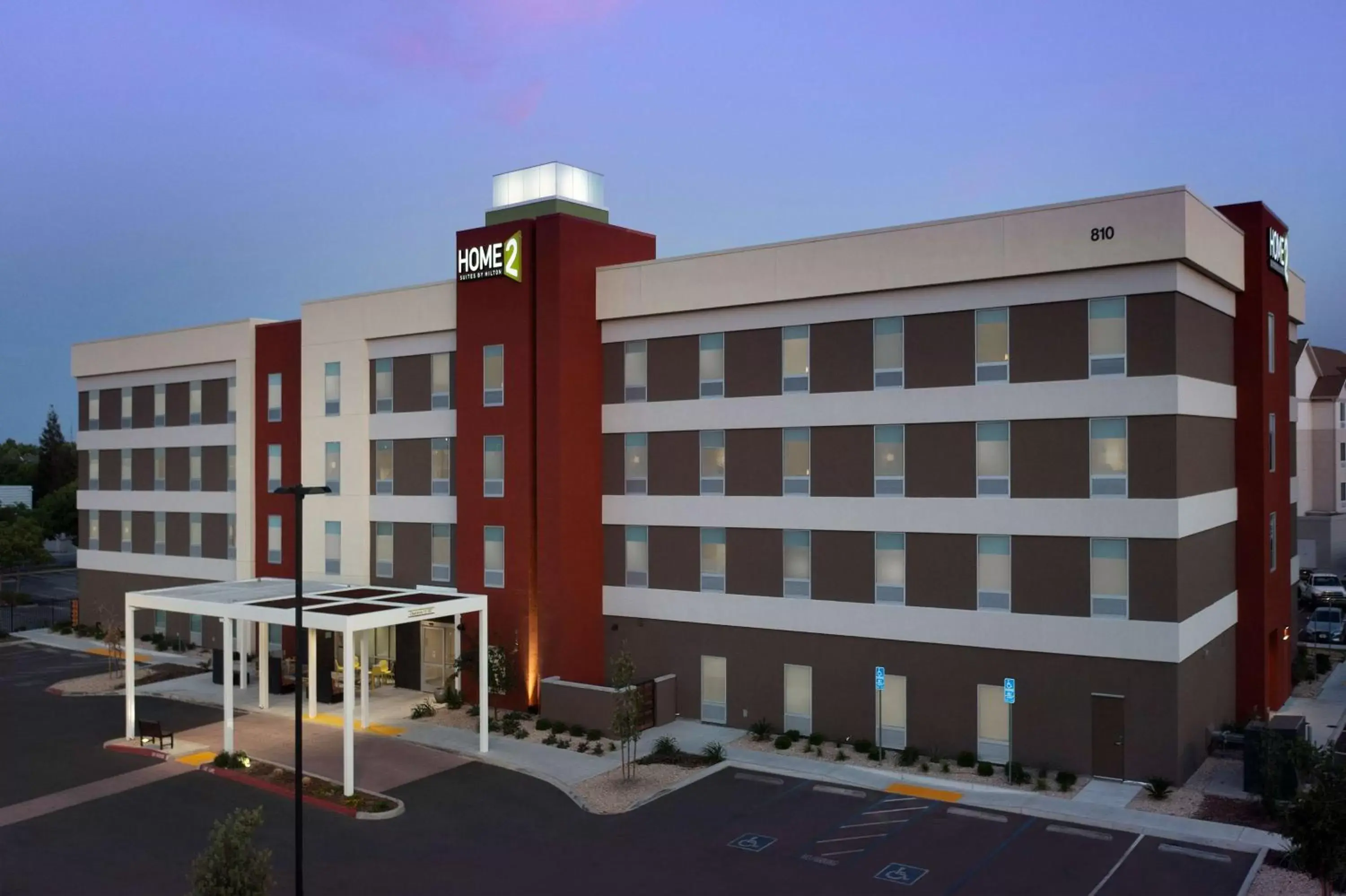 Property Building in Home2 Suites By Hilton Clovis Fresno Airport
