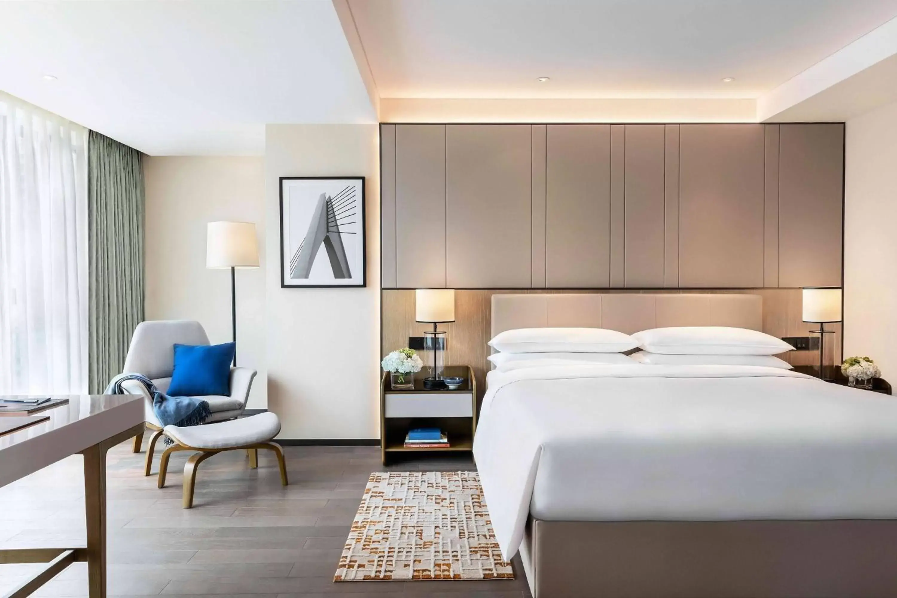 Bedroom, Bed in Marriott Executive Apartments Chongqing