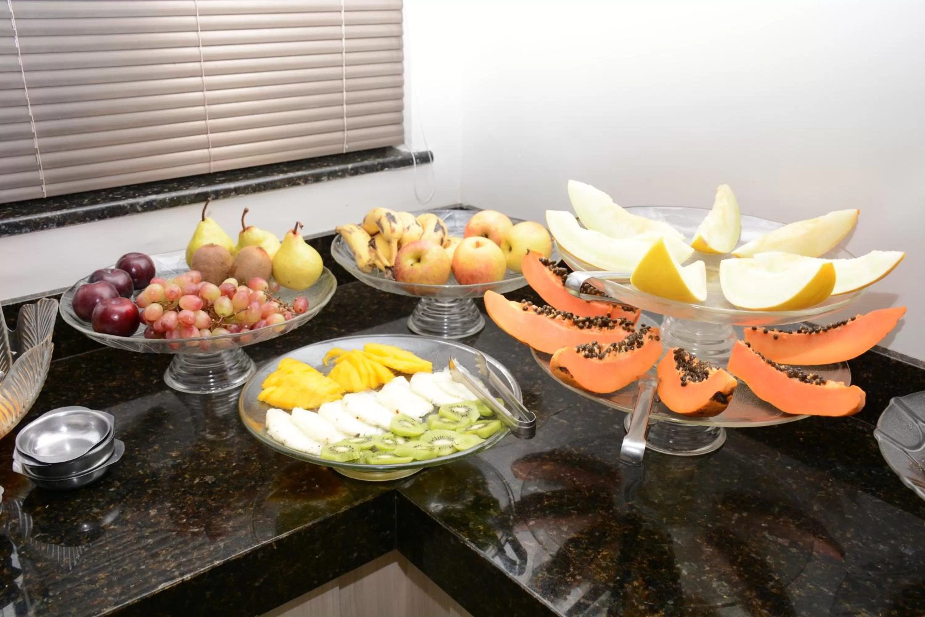 Breakfast, Food in Al-Manara Hotel