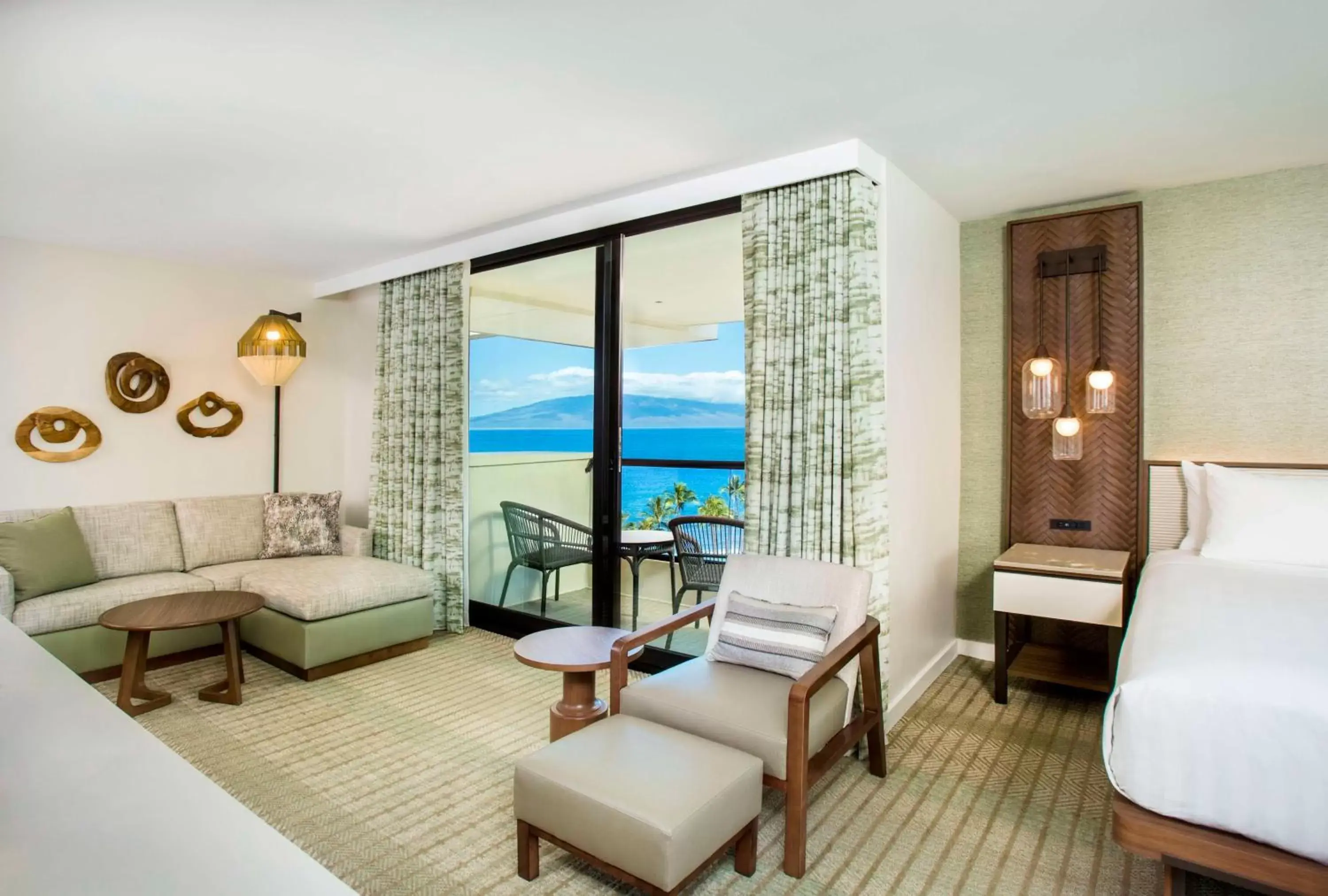 Bedroom, Seating Area in Hyatt Regency Maui Resort & Spa