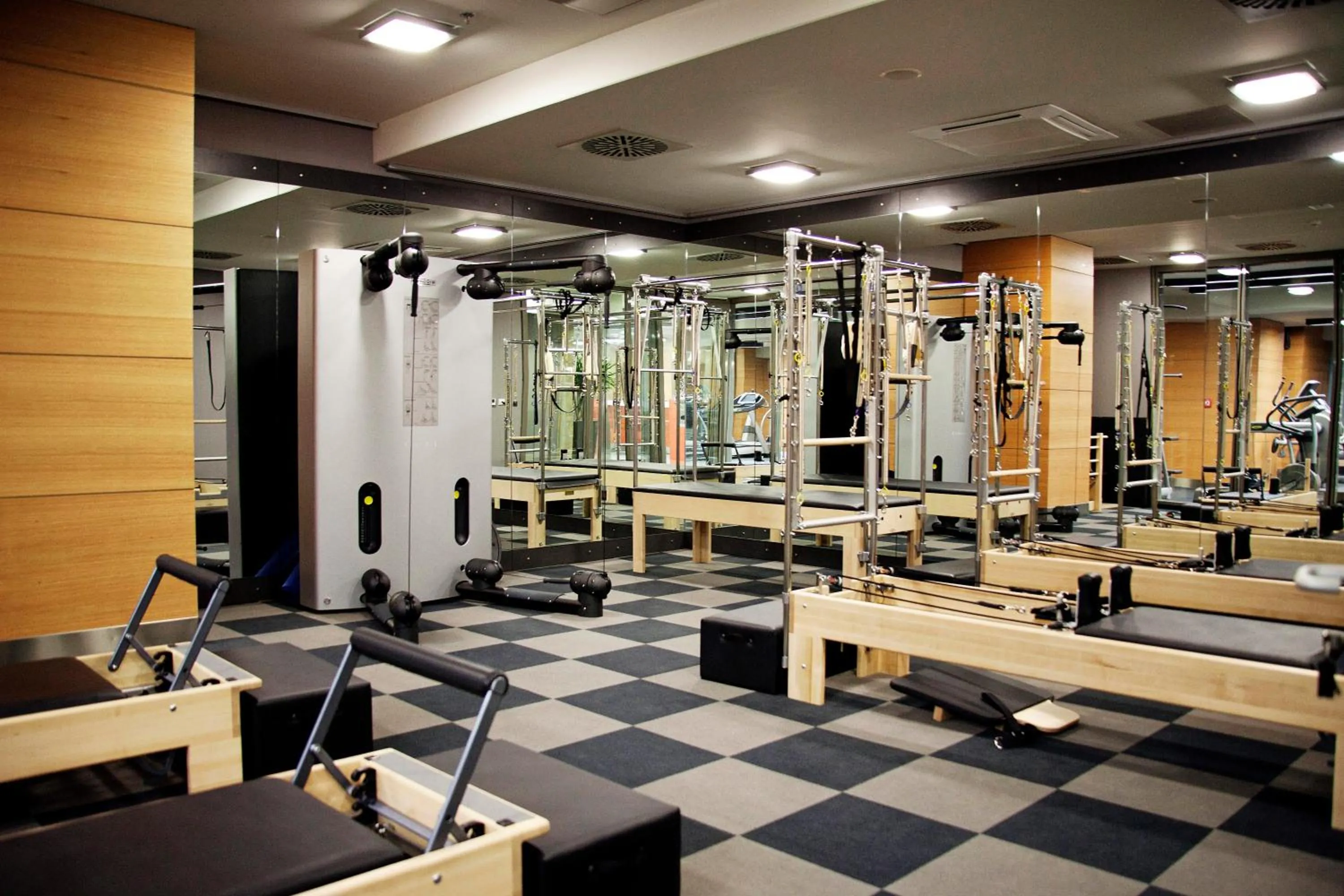 Fitness centre/facilities in Point Hotel Barbaros
