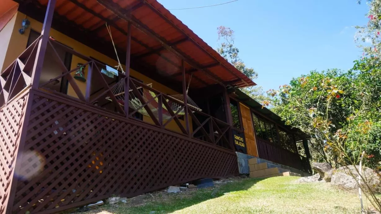 Property Building in Hospedaje La Naciente