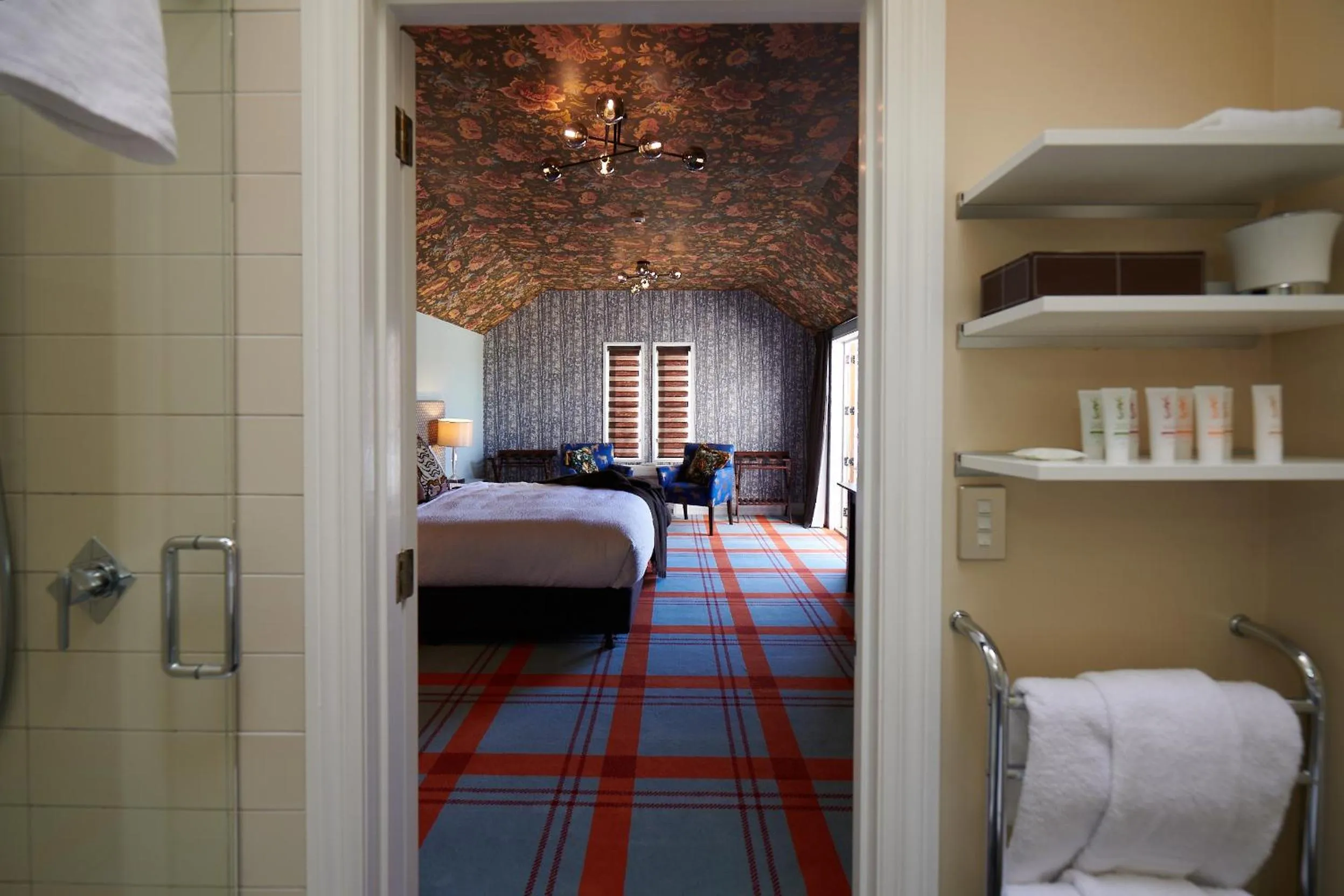 Bedroom, Bed in The Dairy Hotel Queenstown, A Naumi Chapter