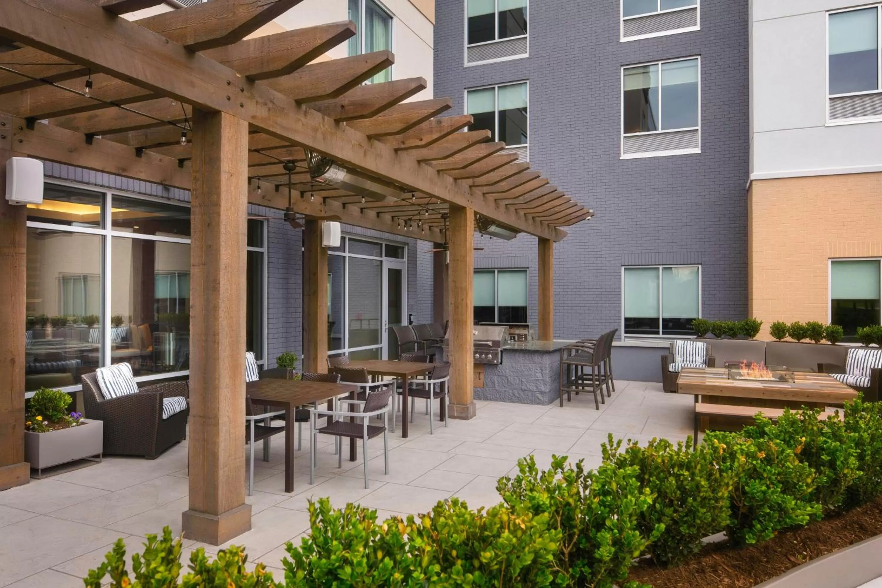Towneplace Suites By Marriott Louisville Northeast