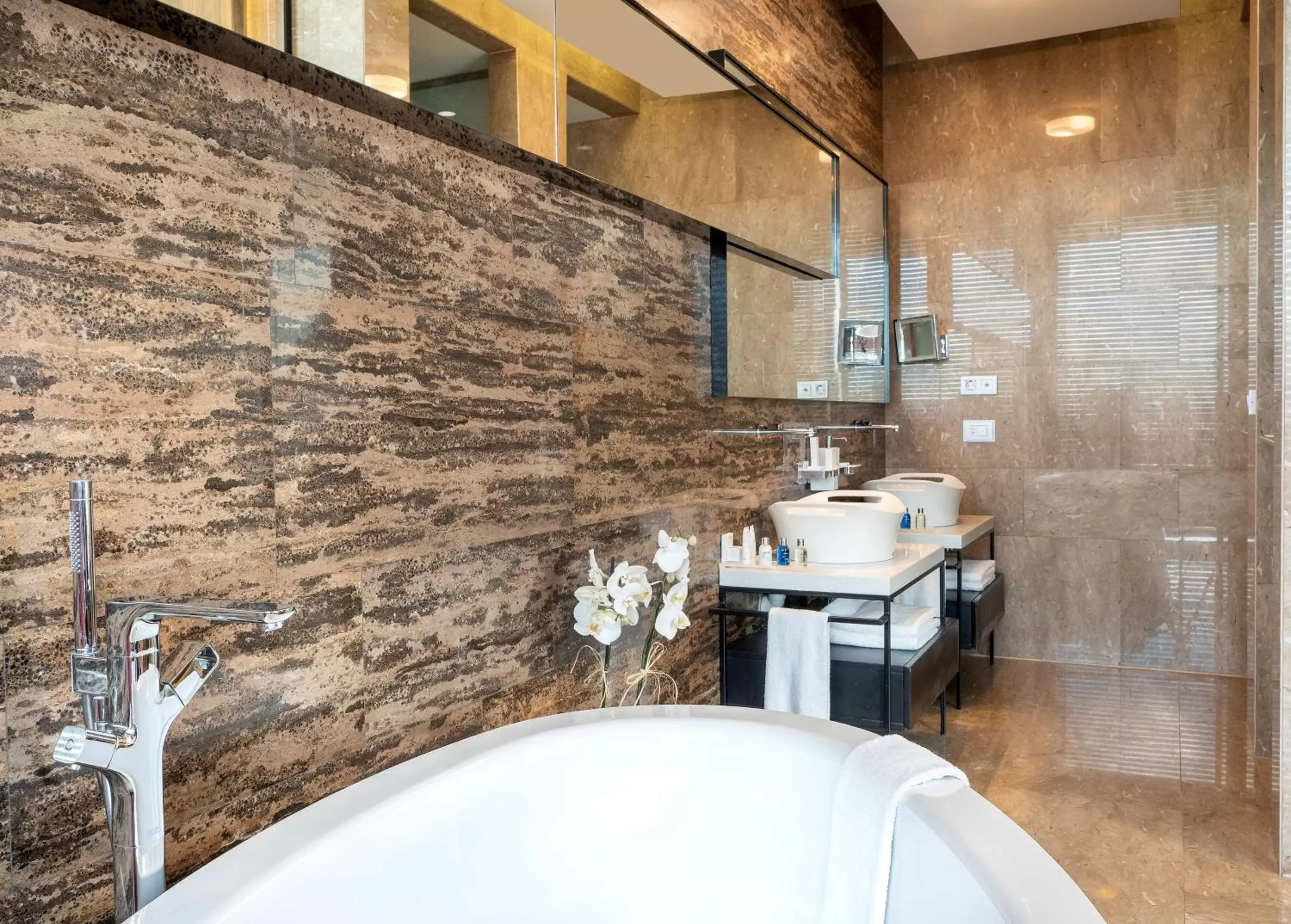 Bathroom in Radisson Blu Hotel Istanbul Asia
