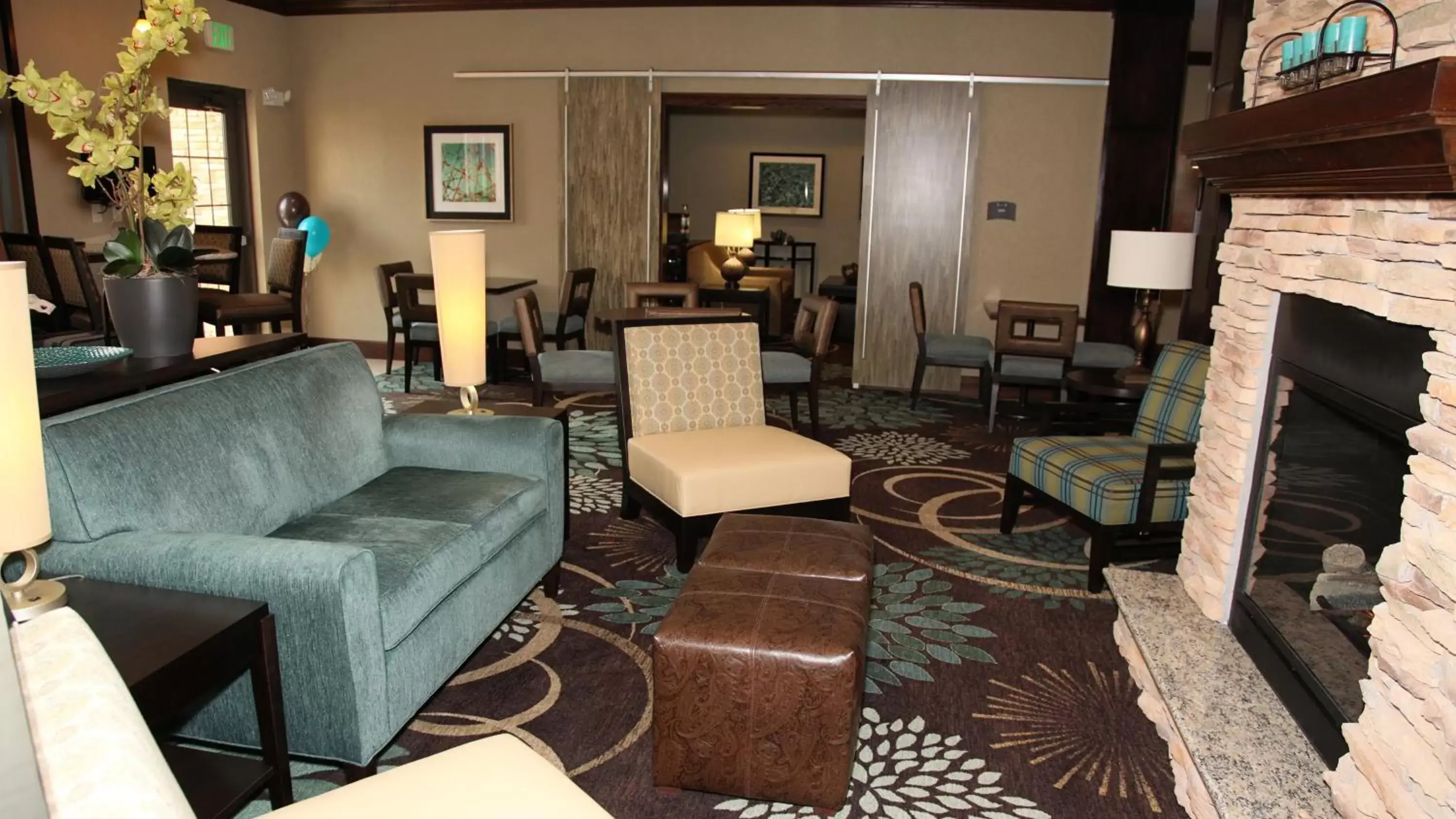 Lobby or reception, Lobby/Reception in Staybridge Suites Lincoln North East, an IHG Hotel