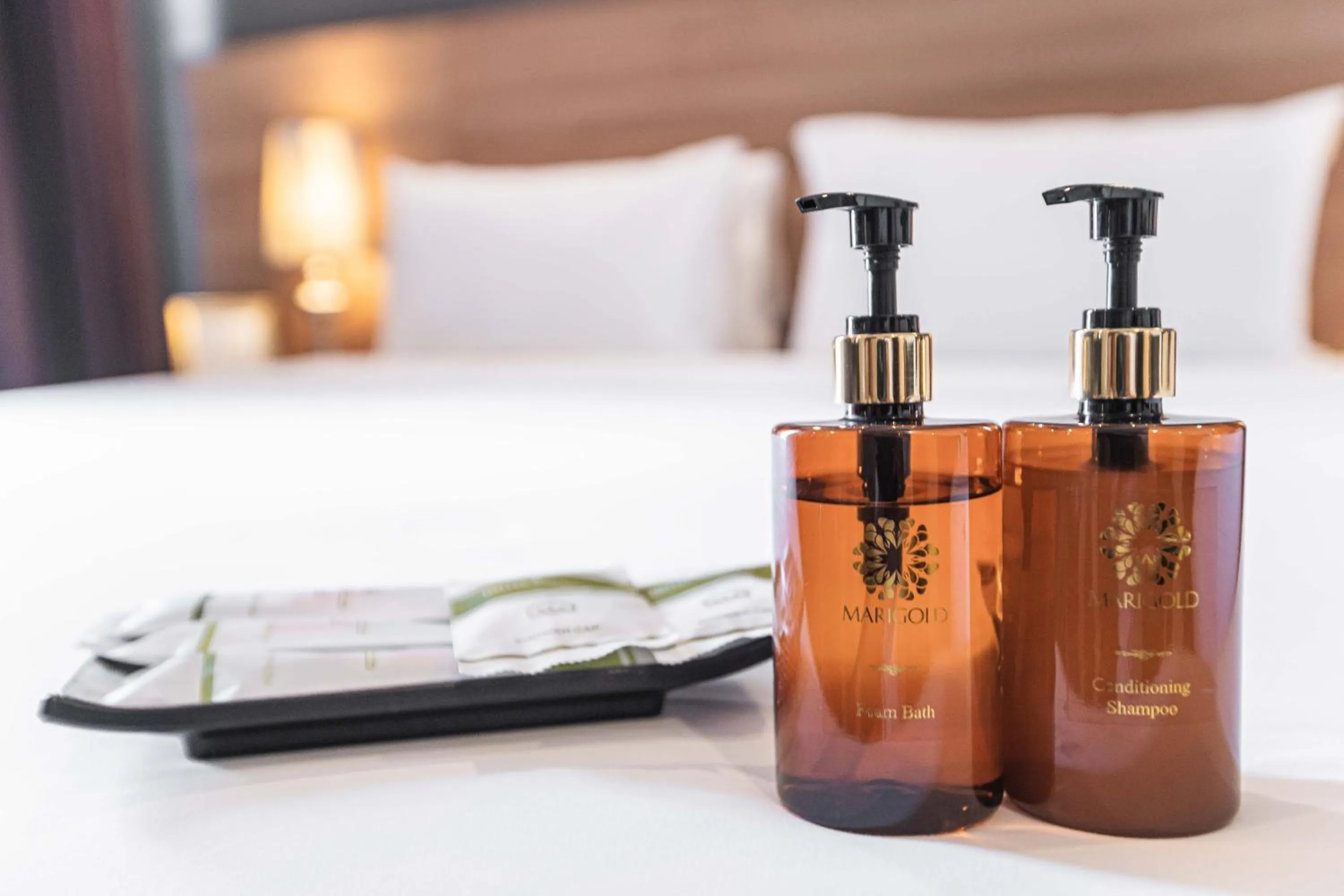 Marigold Sukhumvit - Free Shuttle to BTS Bearing Station