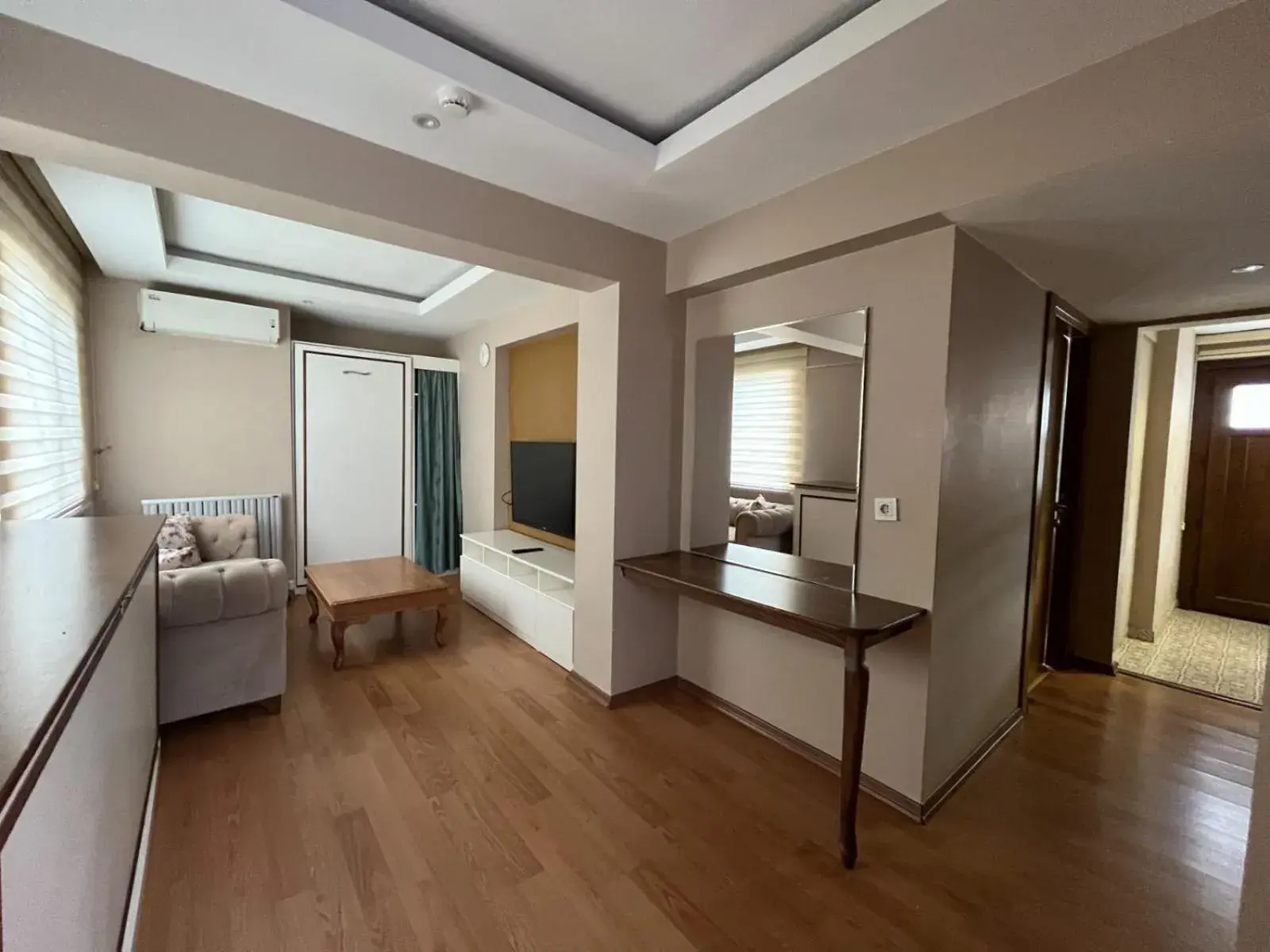 Bed, Seating Area in Elite Marmara Bosphorus Suites Istanbul