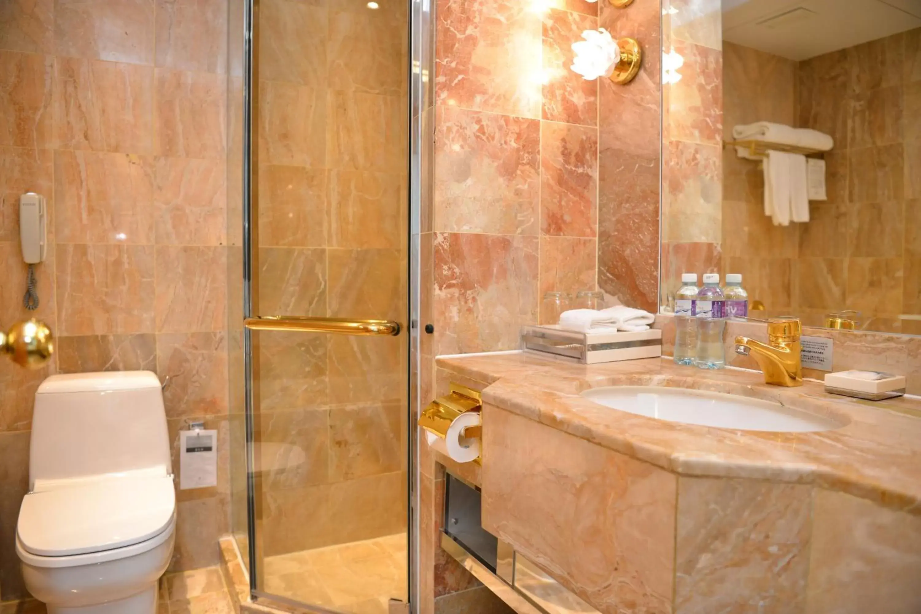 Bathroom in Regal Hongkong Hotel