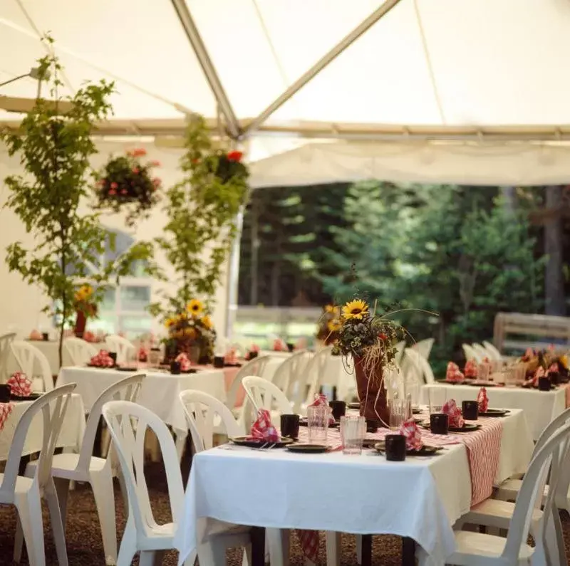 Banquet/Function facilities, Restaurant/Places to Eat in Grouse Mountain Lodge