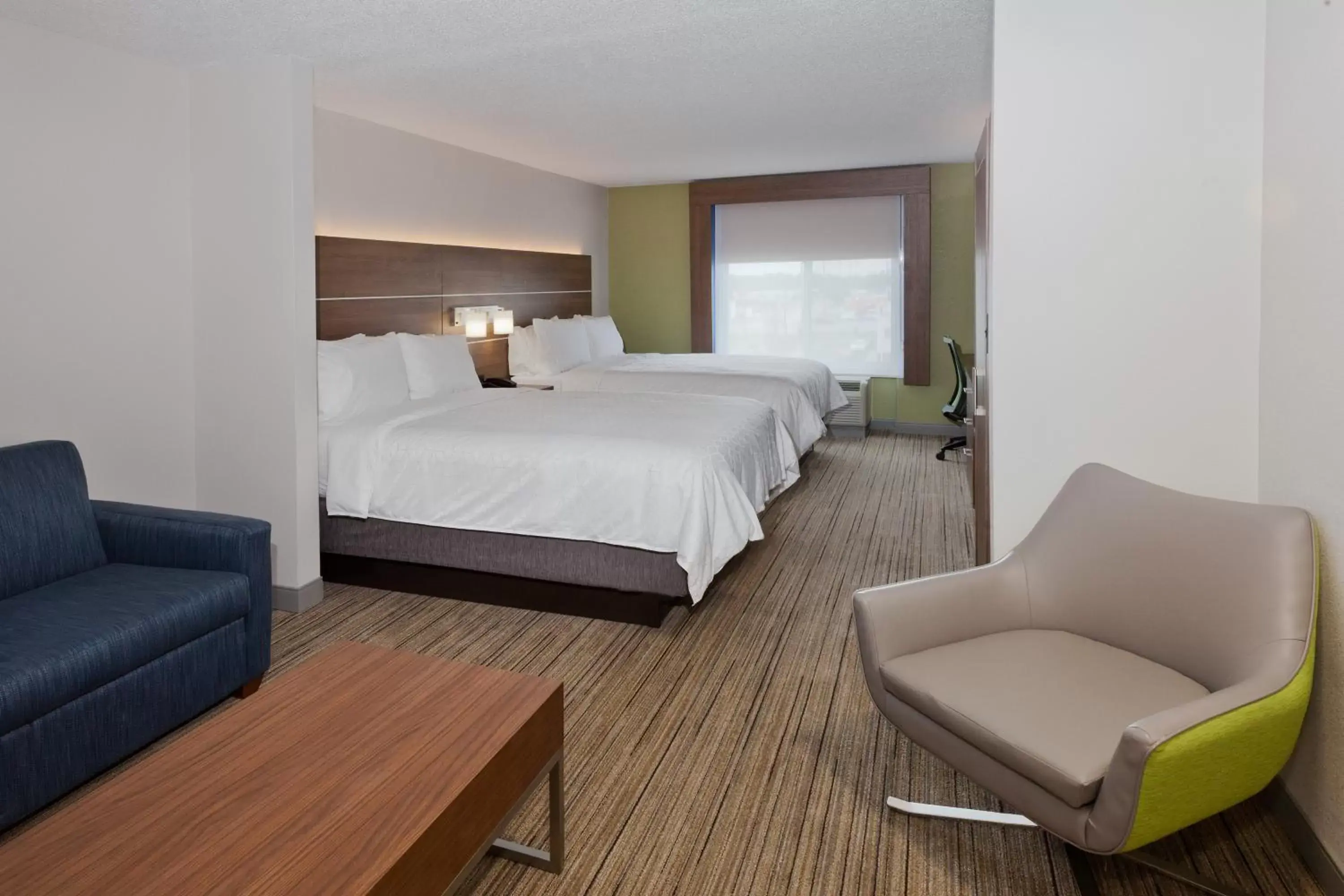 Photo of the whole room in Holiday Inn Express Hotel & Suites Dothan North, an IHG Hotel