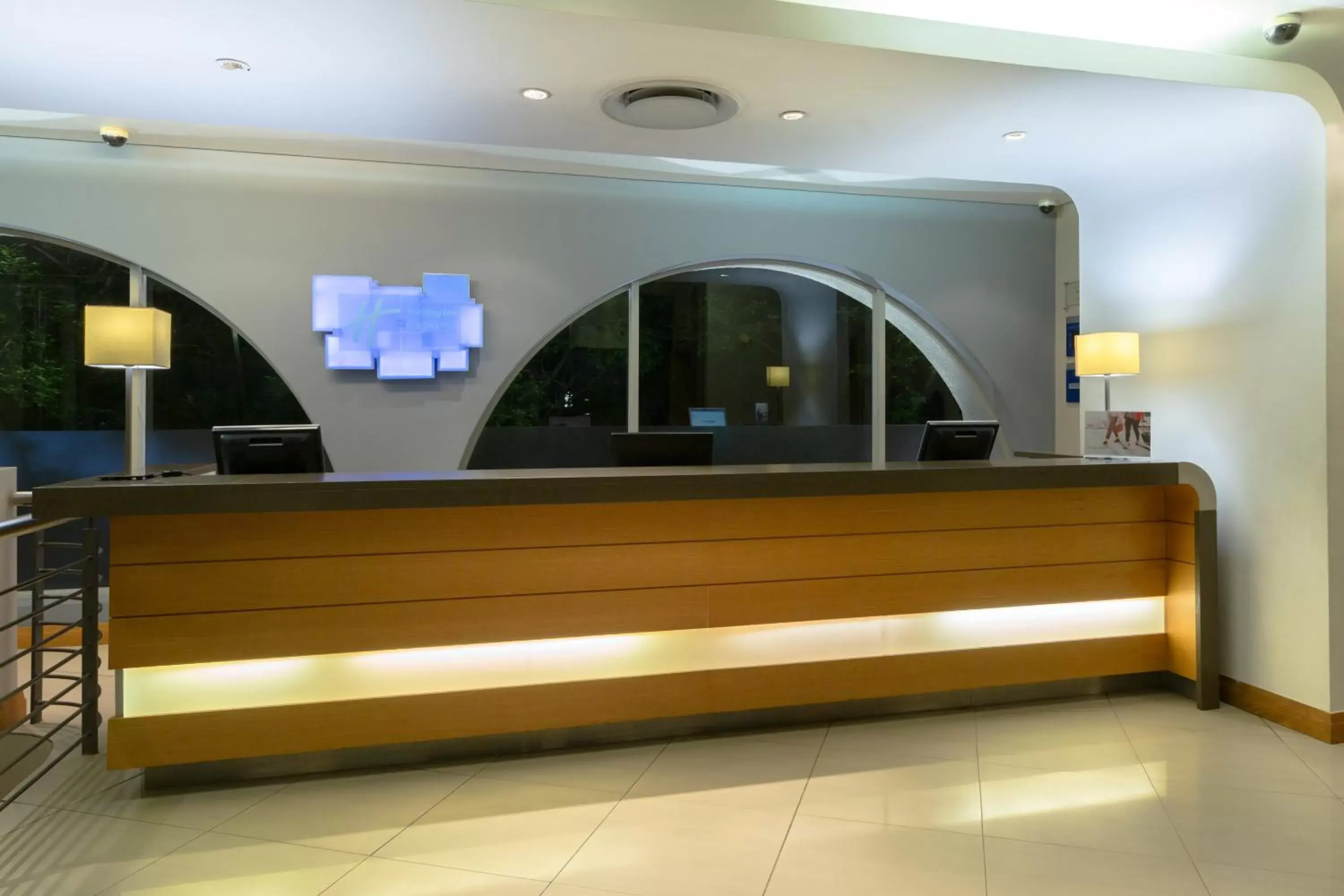 Property building, Lobby/Reception in Holiday Inn Express Cape Town City Centre, an IHG Hotel