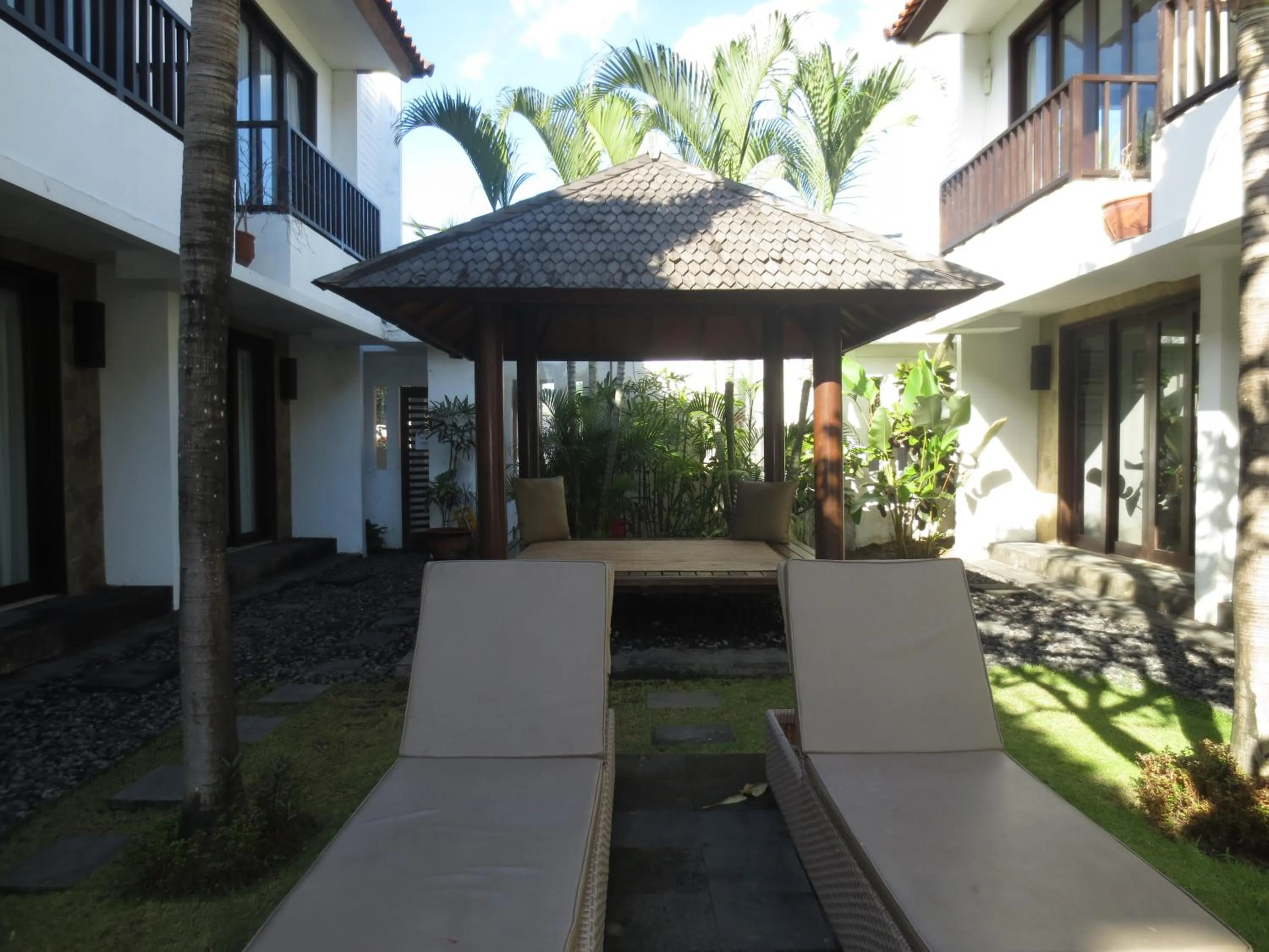 Area and facilities in Seminyak TownHouse