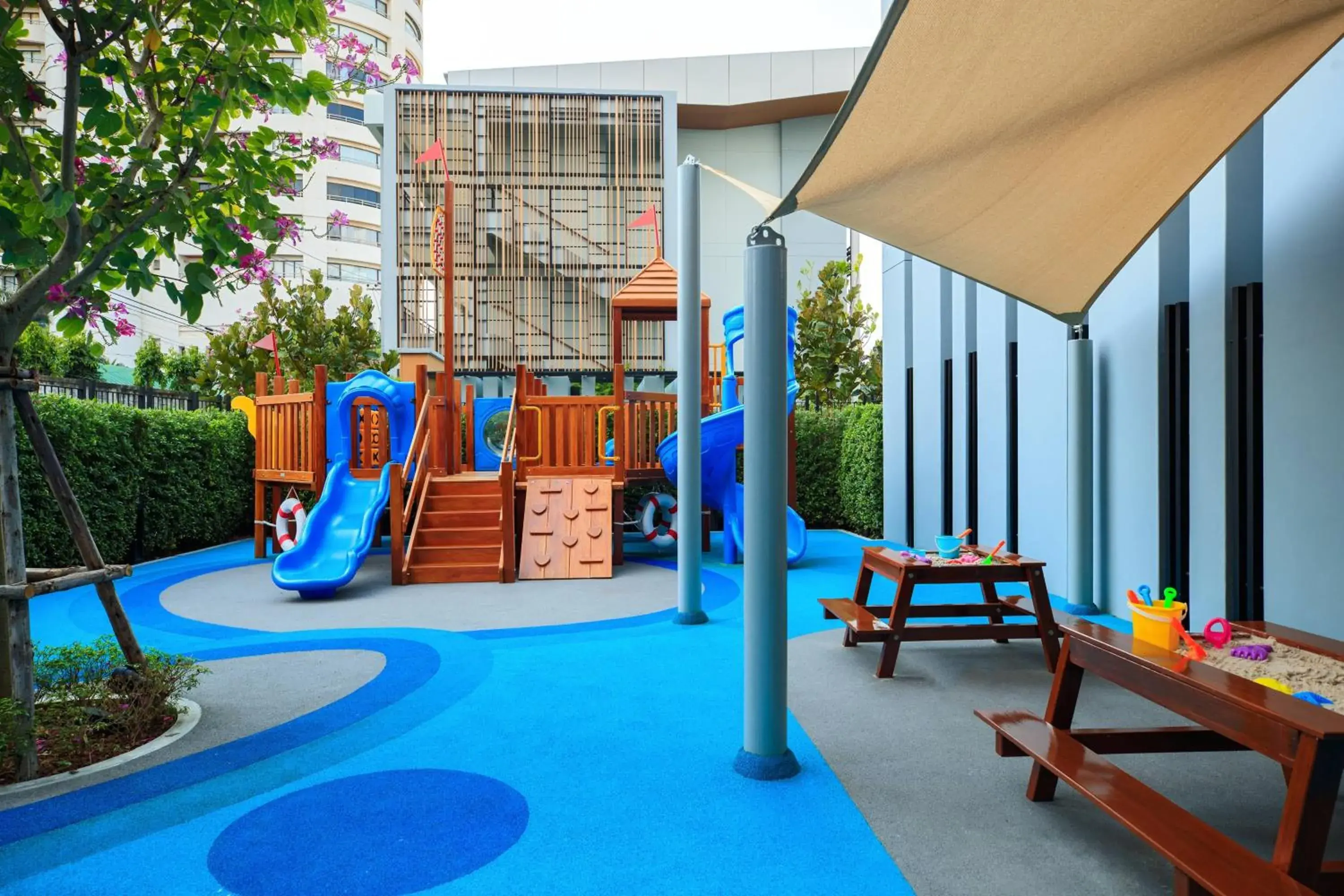 Fitness centre/facilities, Children's Play Area in Renaissance Pattaya Resort & Spa