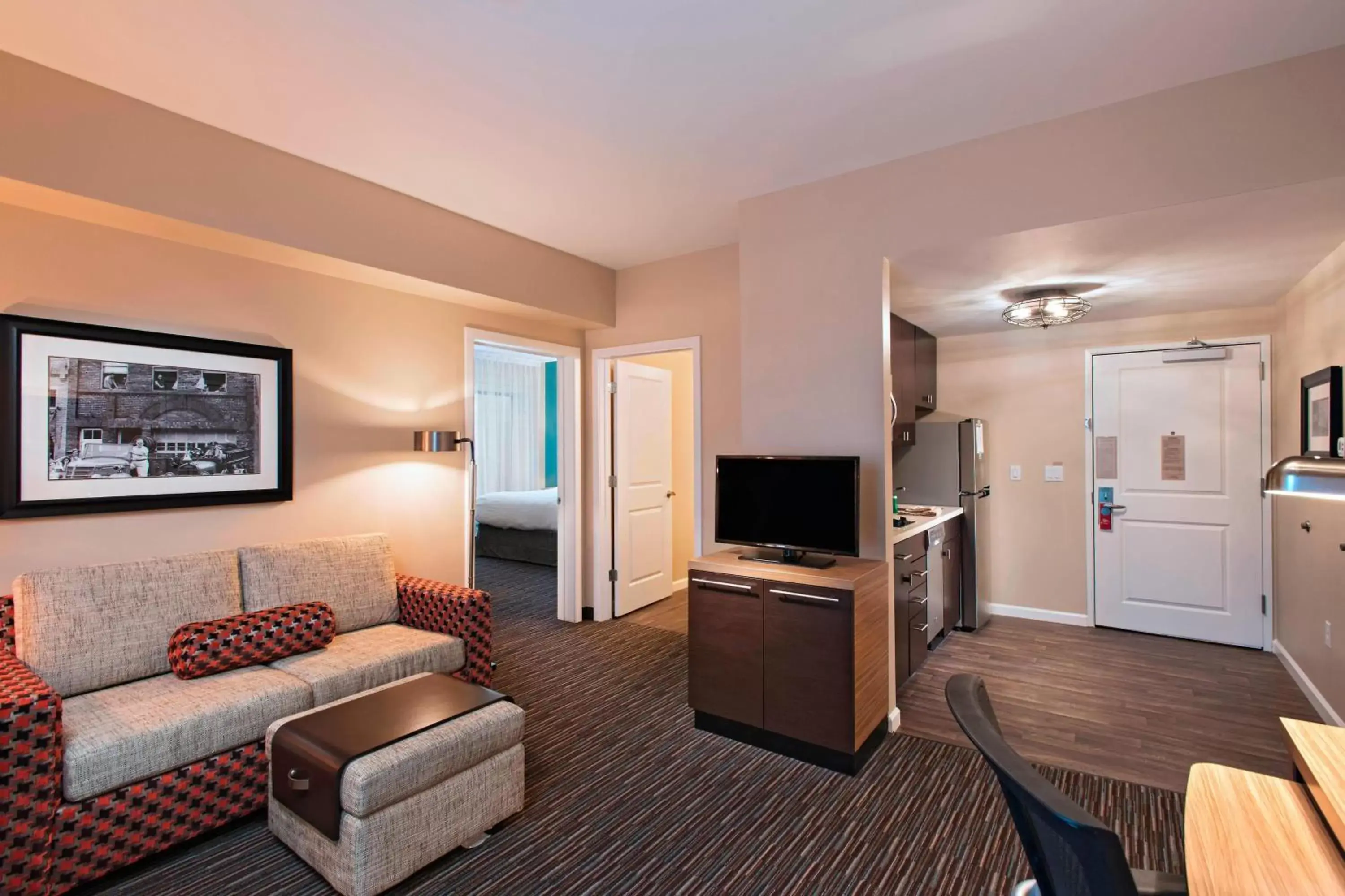 Living room, Seating Area in TownePlace Suites by Marriott Des Moines West/Jordan Creek