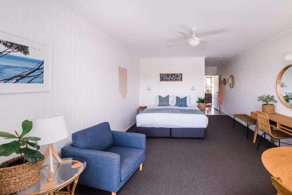 Living room in Mollymook Seascape Motel and Apartments