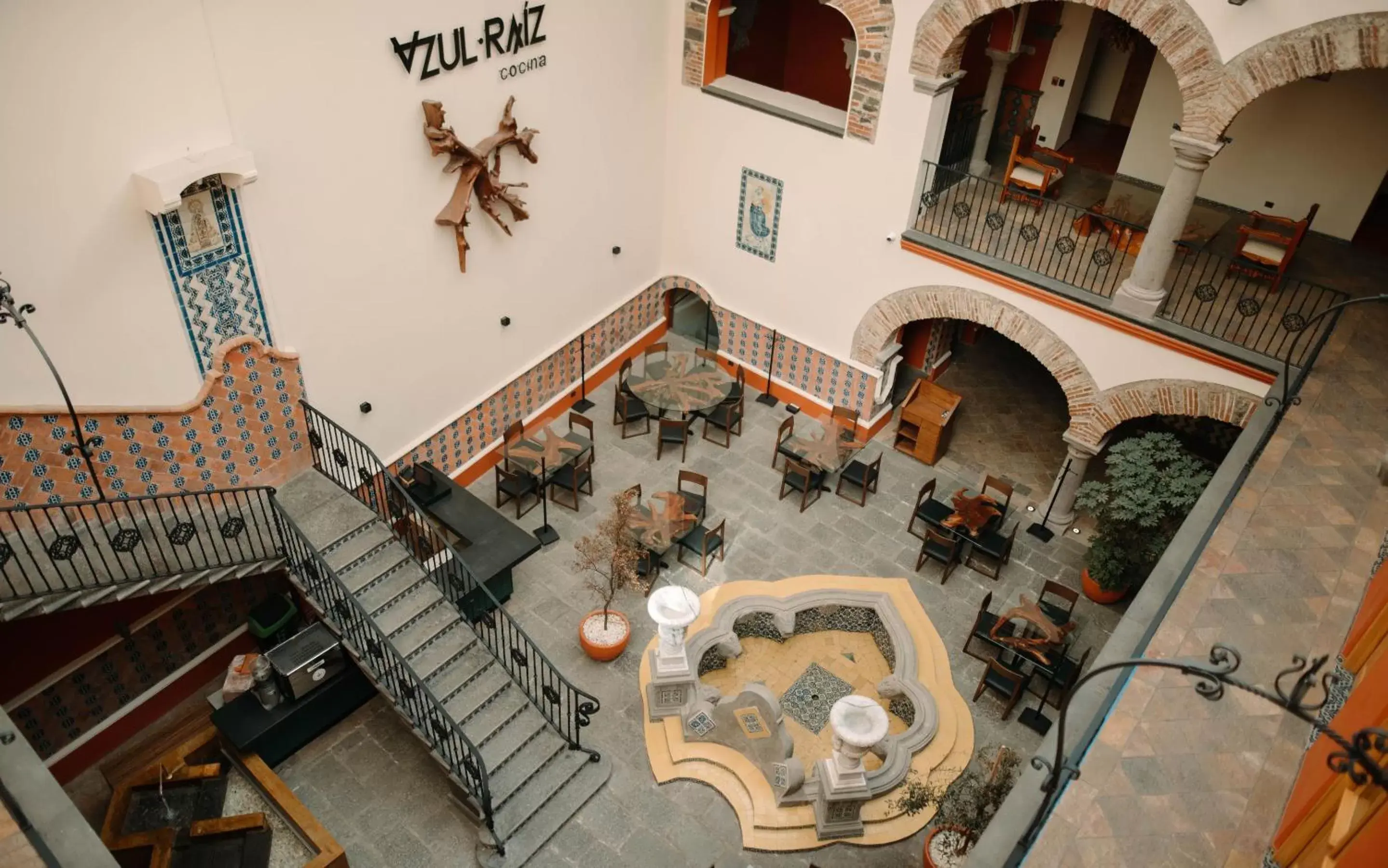 Restaurant/places to eat in Casa Azulai Puebla Hotel Boutique