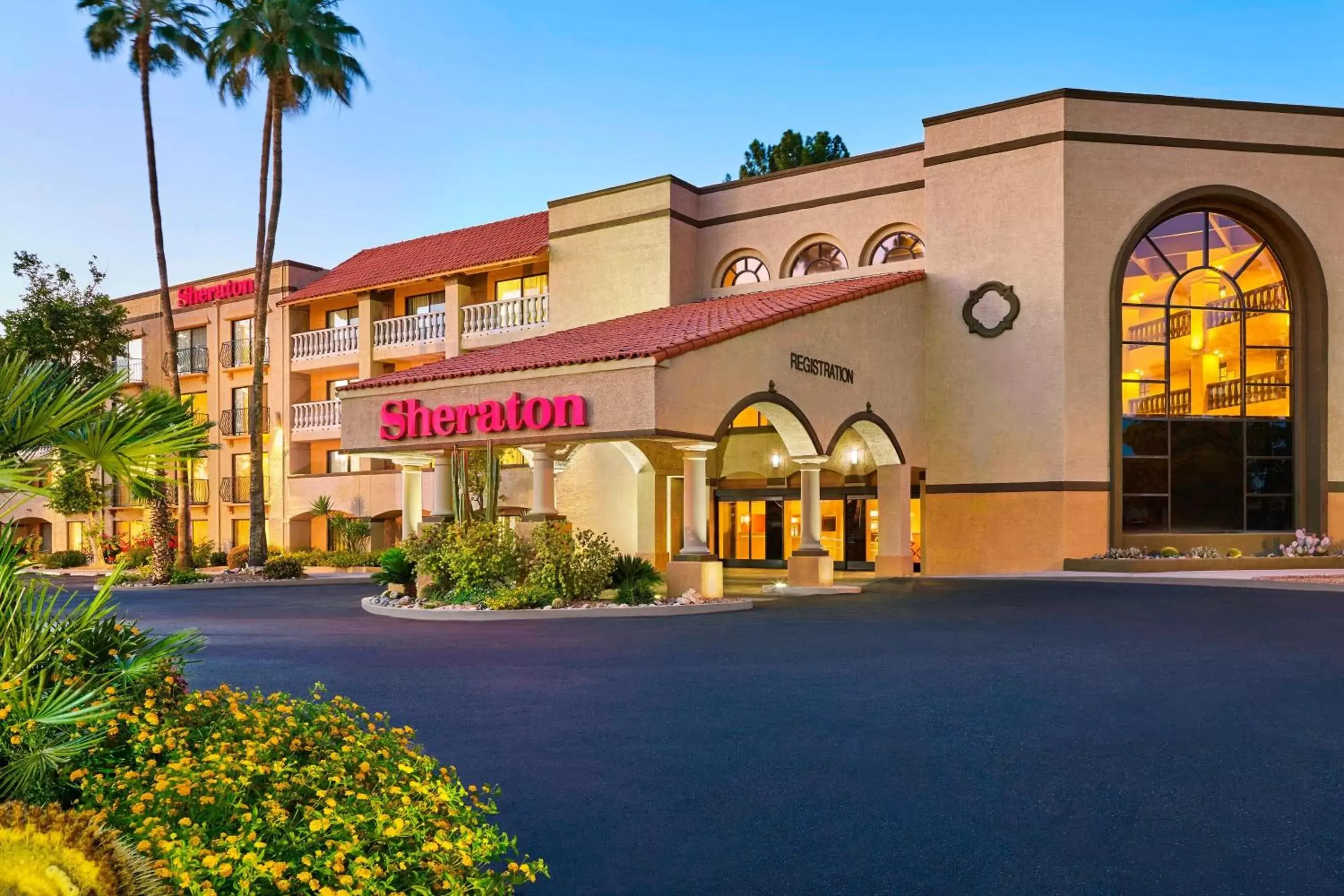 Property Building in Sheraton Tucson Hotel & Suites