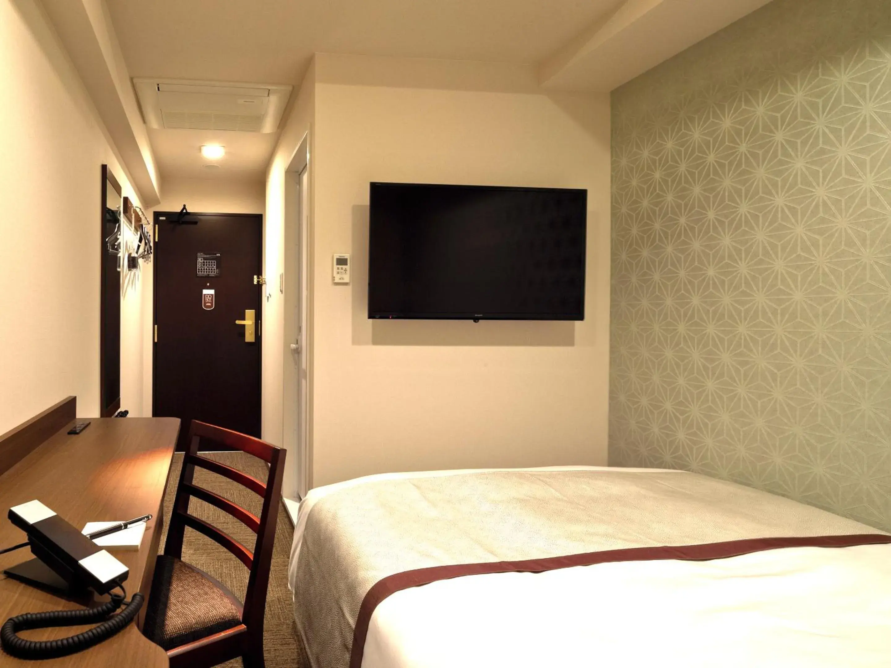 Photo of the whole room, Bed in Tosei Hotel Cocone Kanda Photo of the whole room, Bed in Tosei Hotel Cocone Kanda