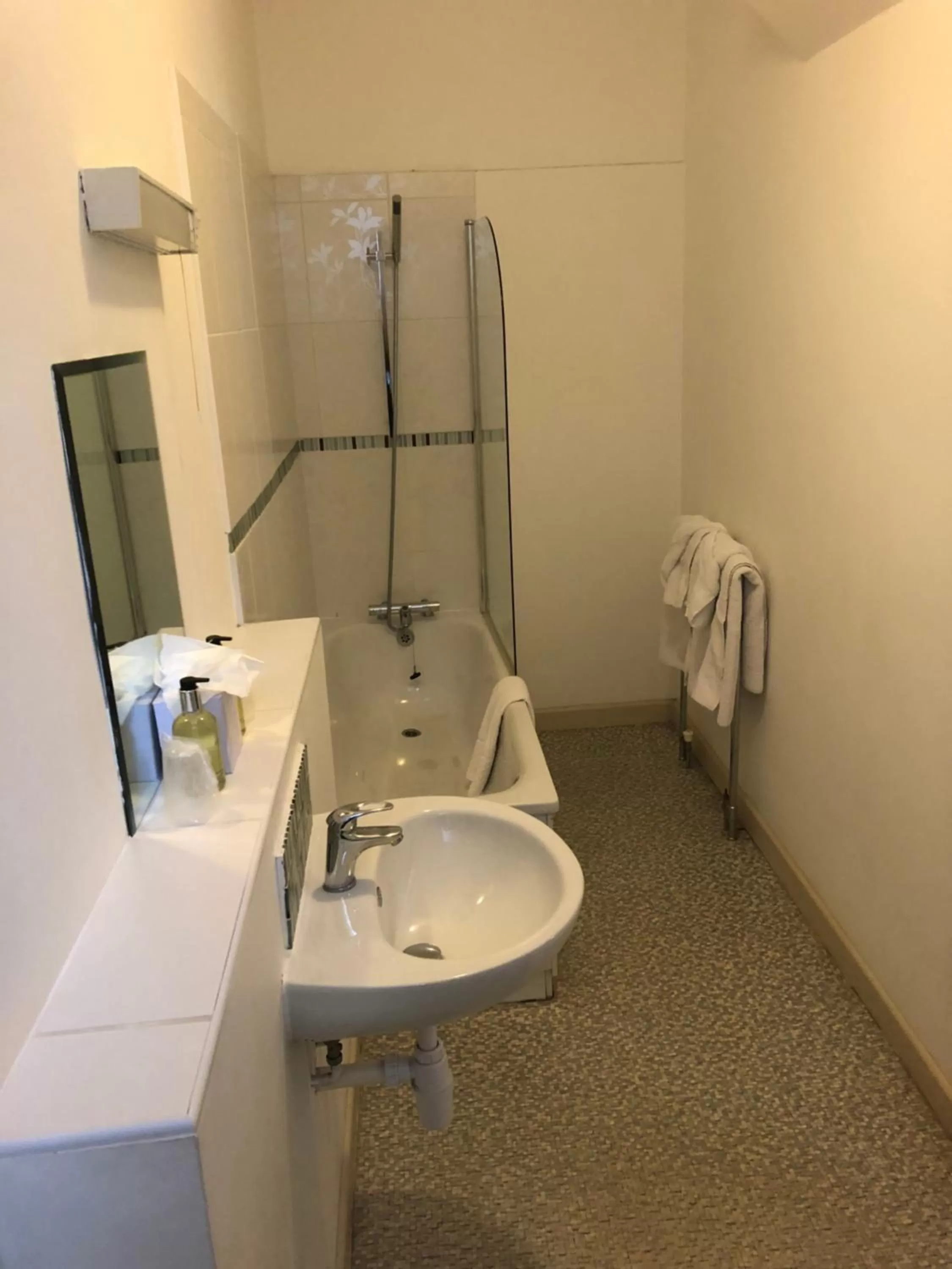 Bathroom in Cottonwood Boutique