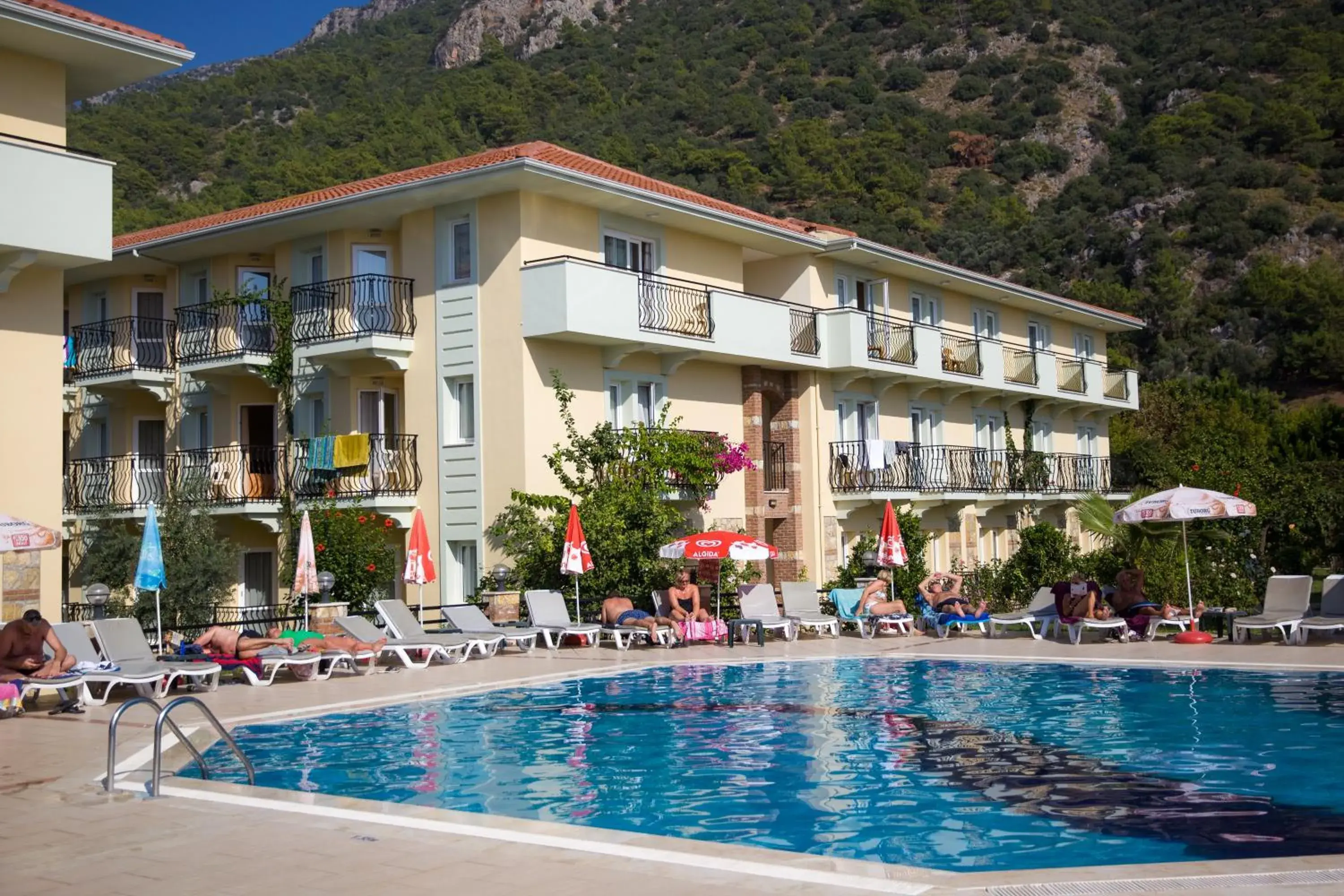 Swimming pool, Property Building in Mavruka Hotel