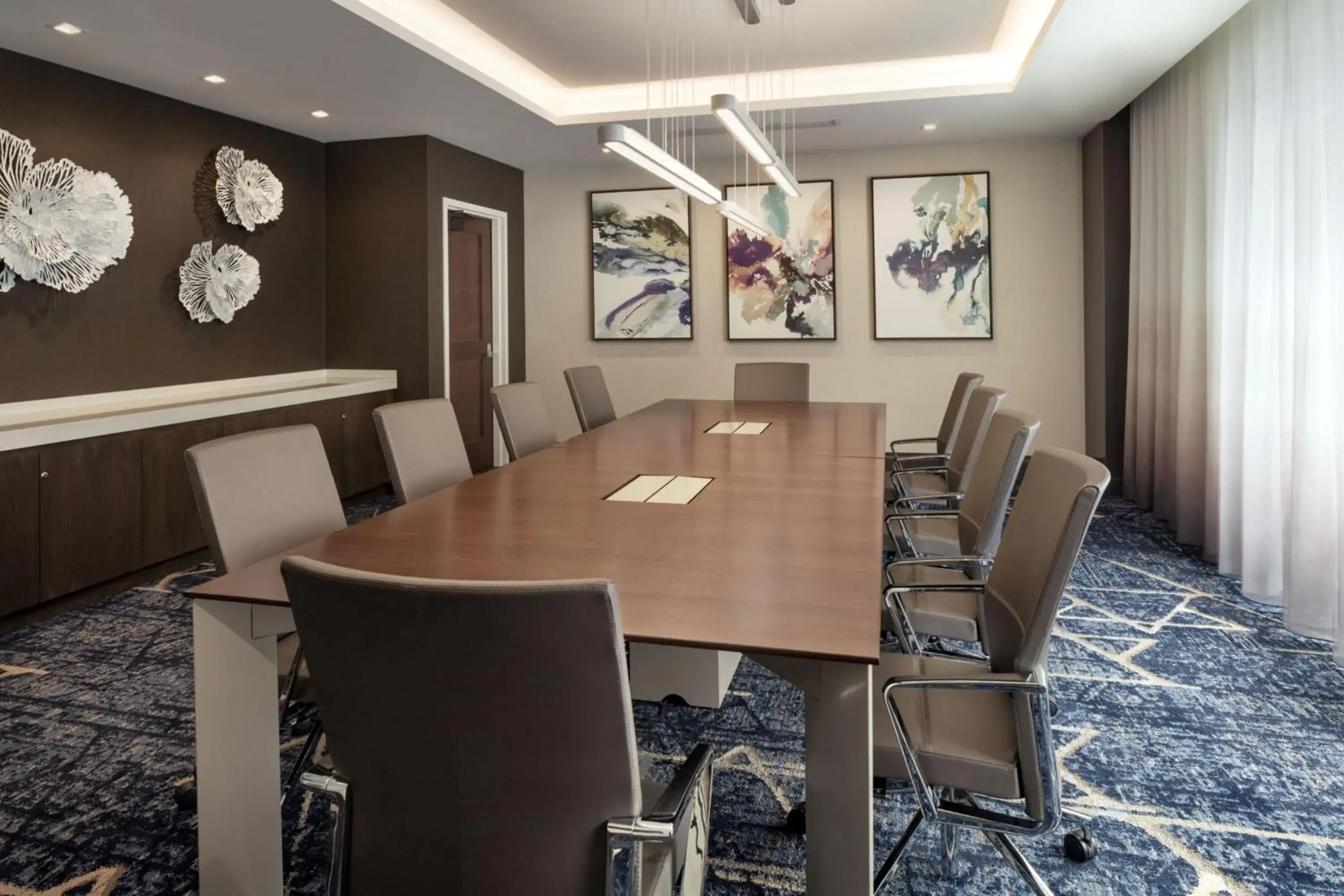 Meeting/conference room in Residence Inn by Marriott Oakland Downtown