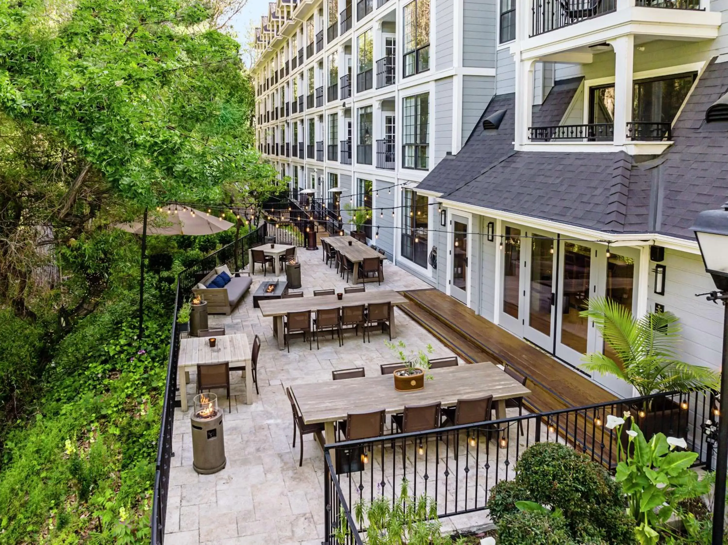 The Inn at Saratoga, Tapestry Collection by Hilton The Inn at Saratoga, Tapestry Collection by Hilton