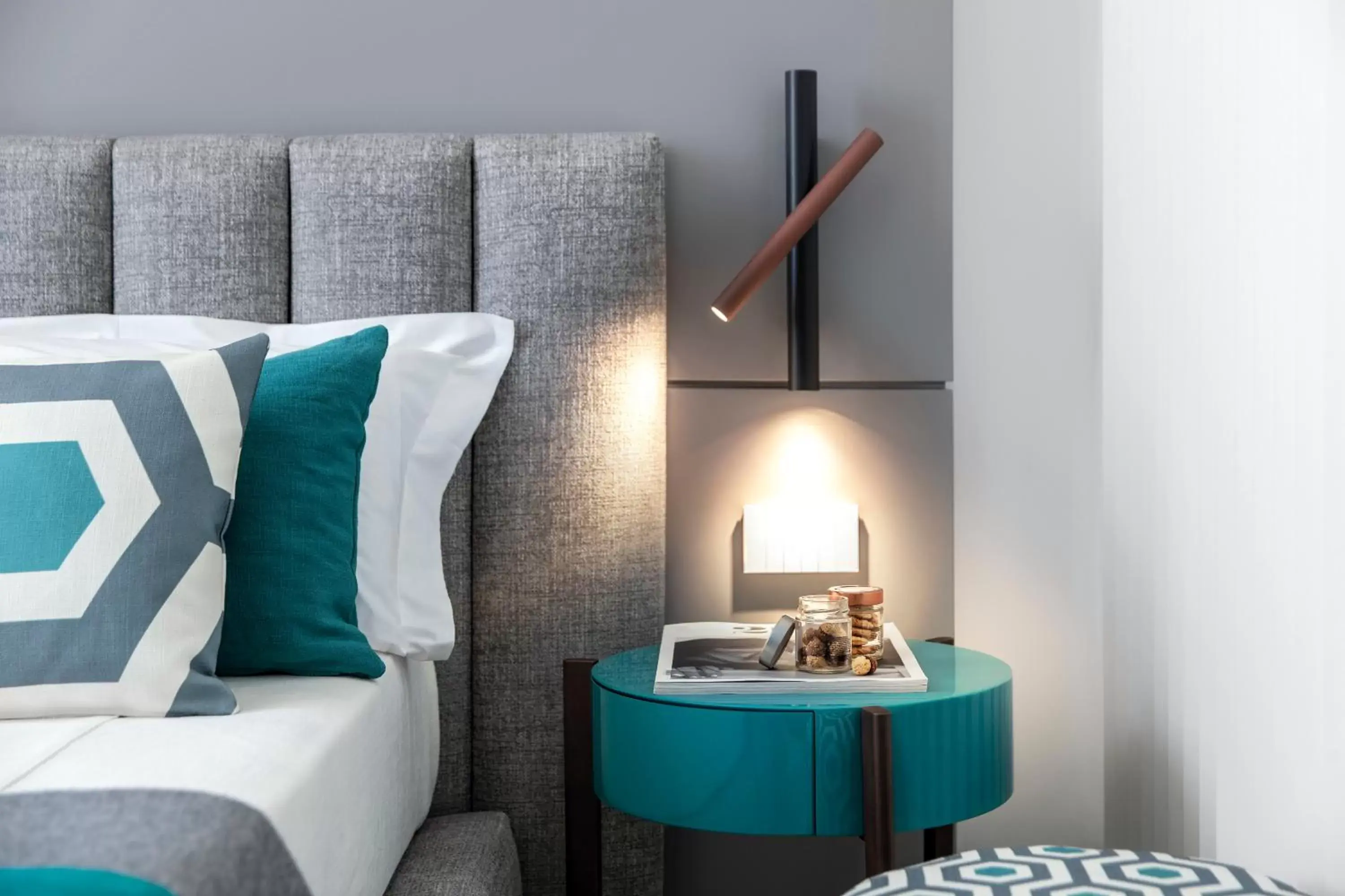 Junior Suite in Hotel Plaza e de Russie - Relais & Châteaux Junior Suite in Hotel Plaza e de Russie - Relais & Châteaux