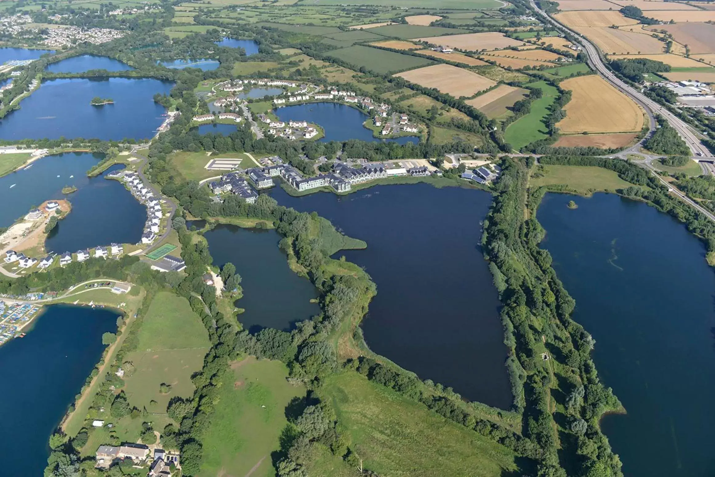 Bird's eye view, Bird's-eye View in De Vere Cotswold Water Park