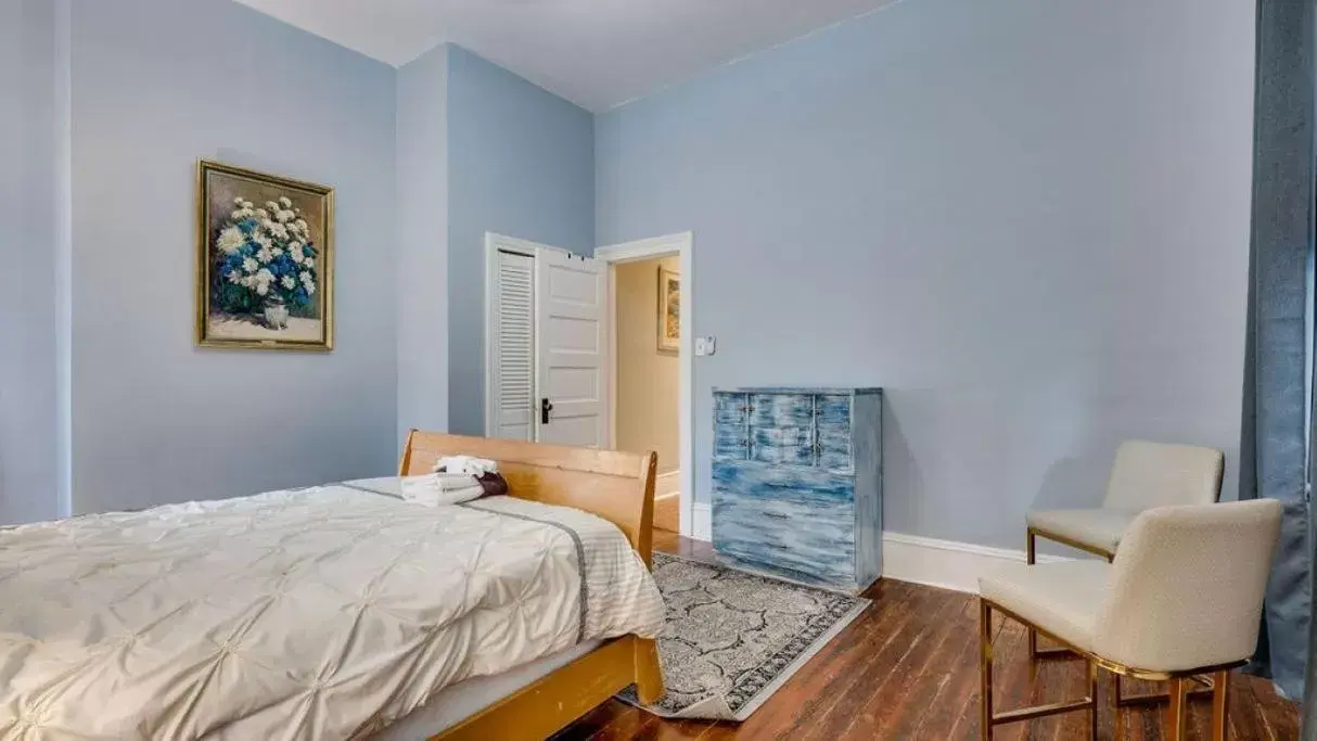 Bedroom, Bed in Comfortable Escape in Historic Downtown Savannah