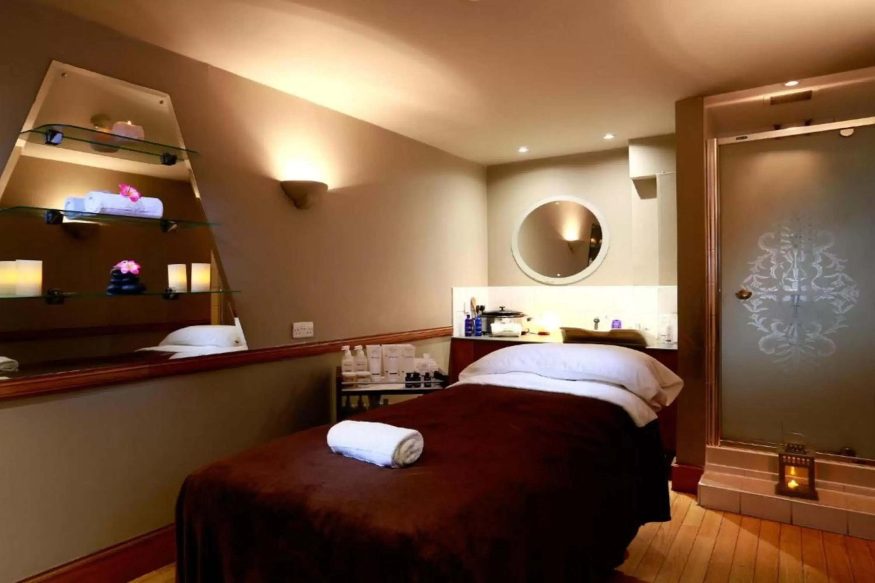 Spa and wellness centre/facilities in Edinburgh Holyrood Hotel