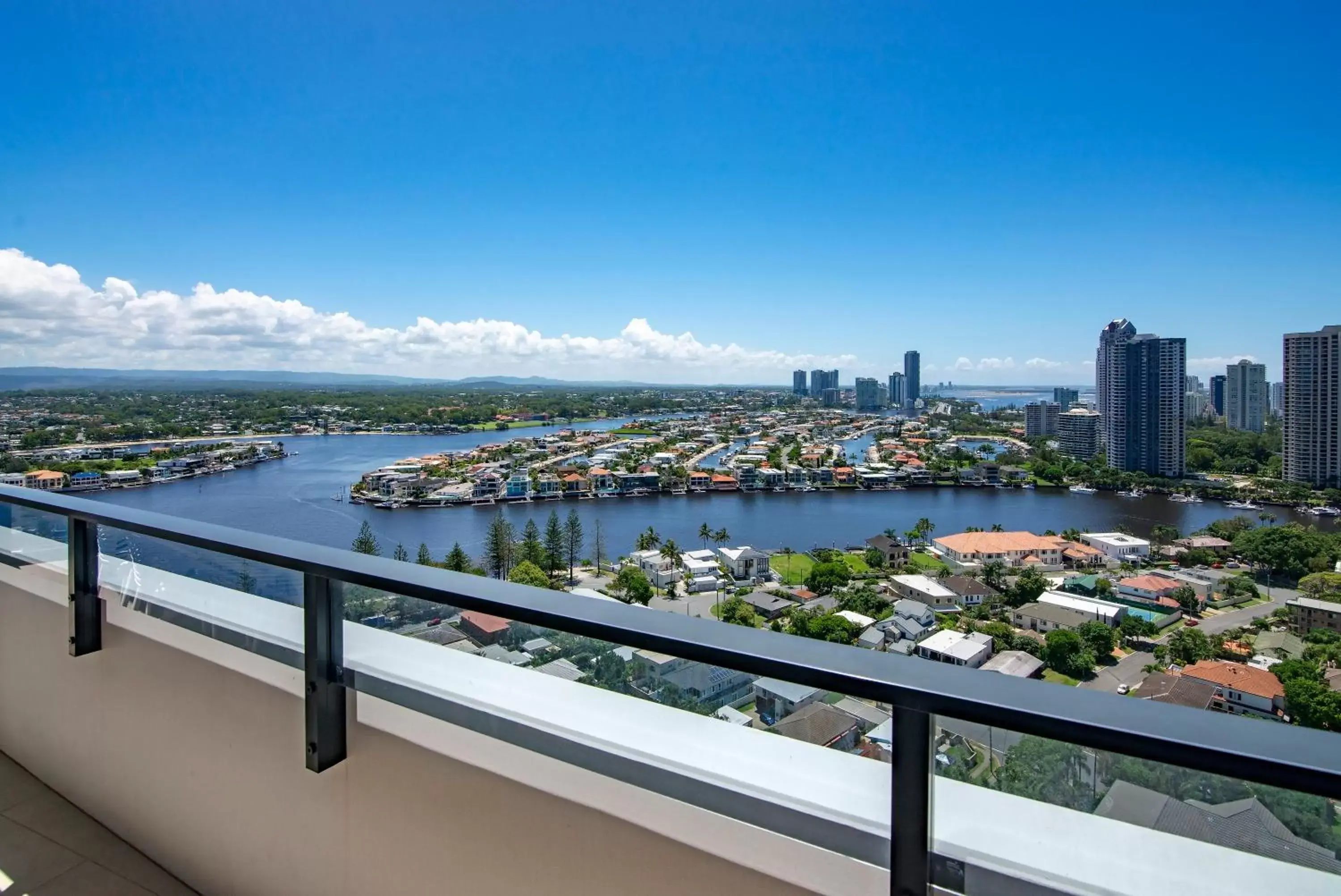 Balcony/Terrace in Ruby Gold Coast by CLLIX