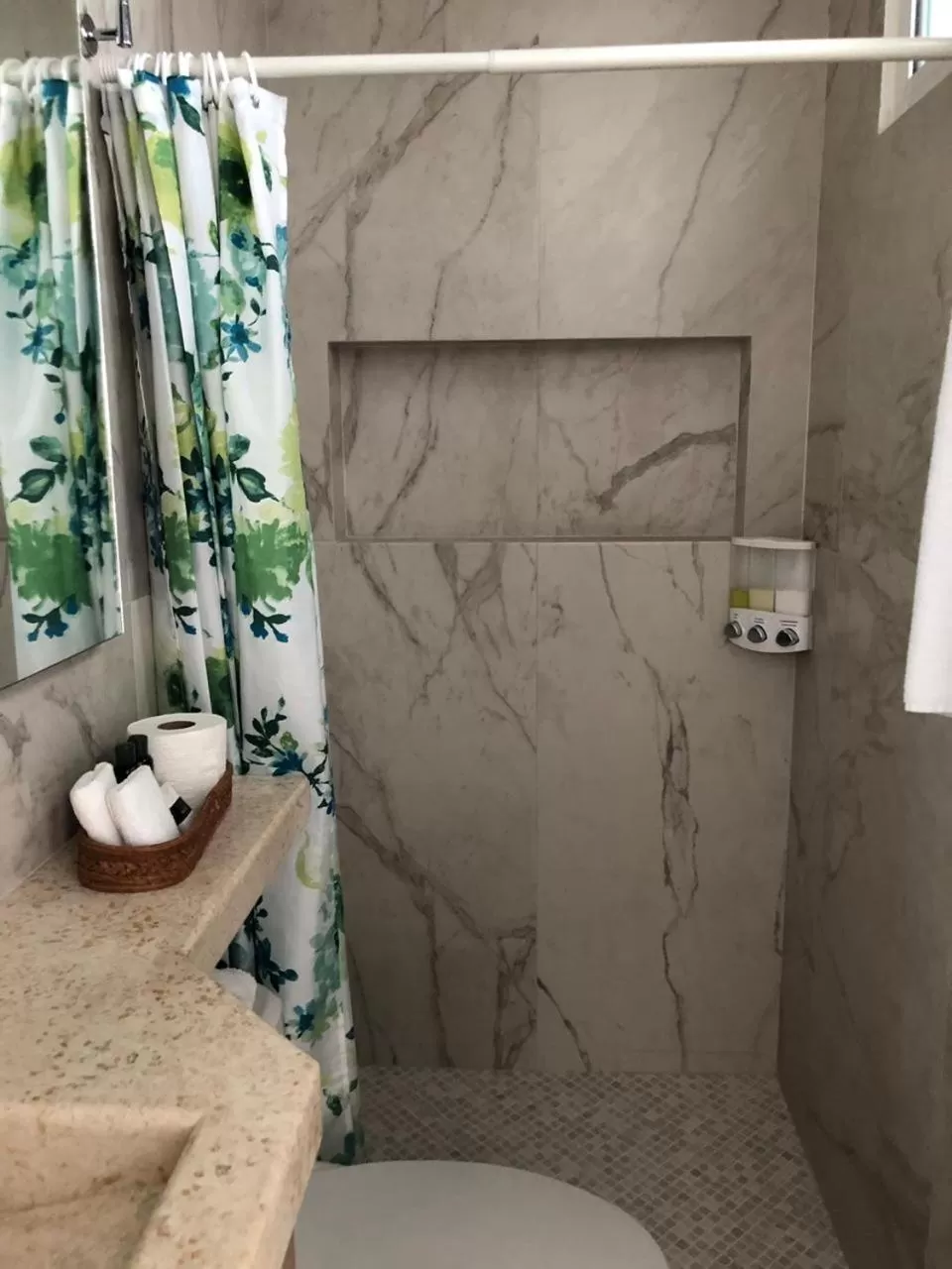 Shower in Selva y Mar Apart Hotel