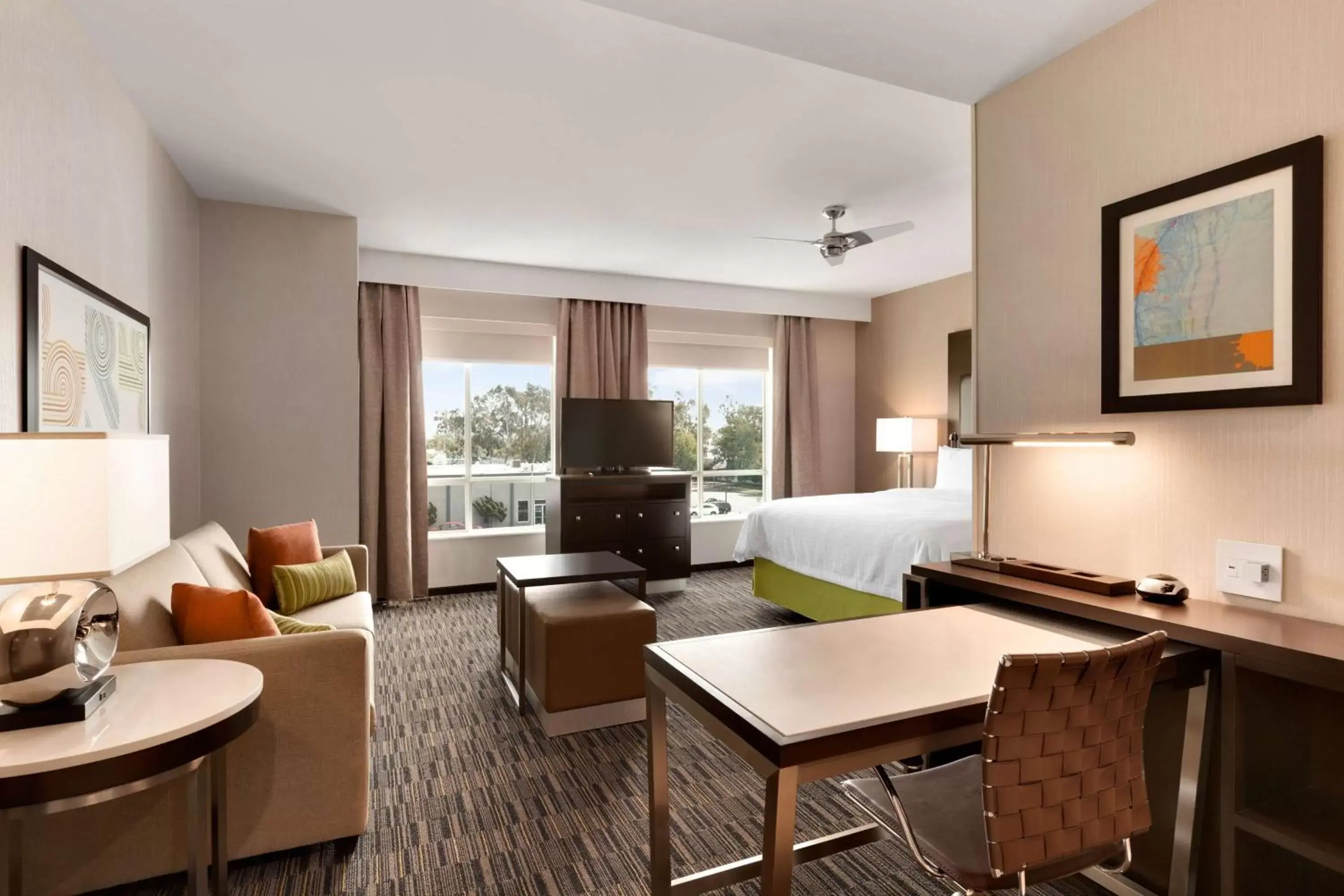 Bedroom, Seating Area in Homewood Suites By Hilton Irvine John Wayne Airport
